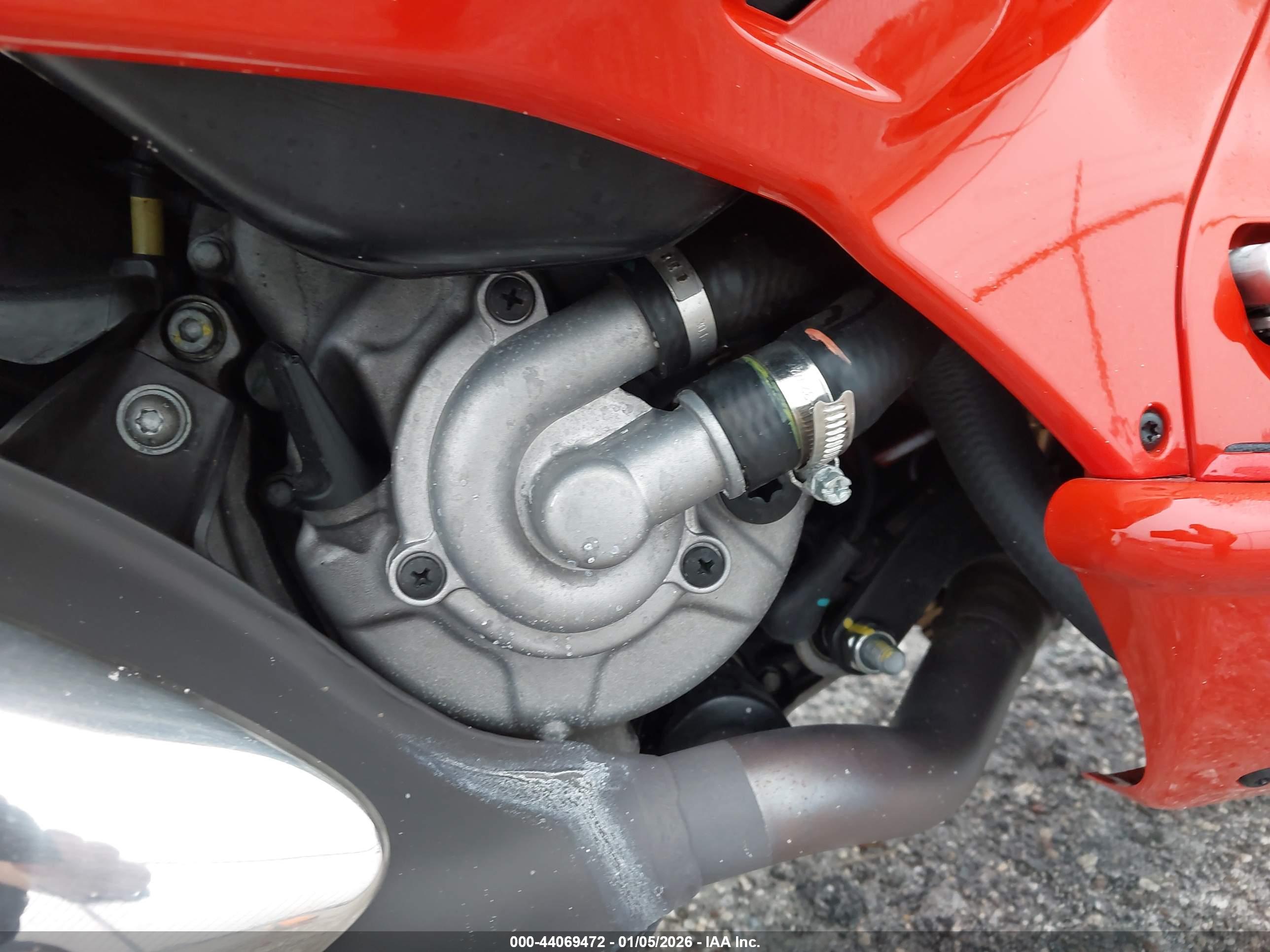 VESPA GTS image 8