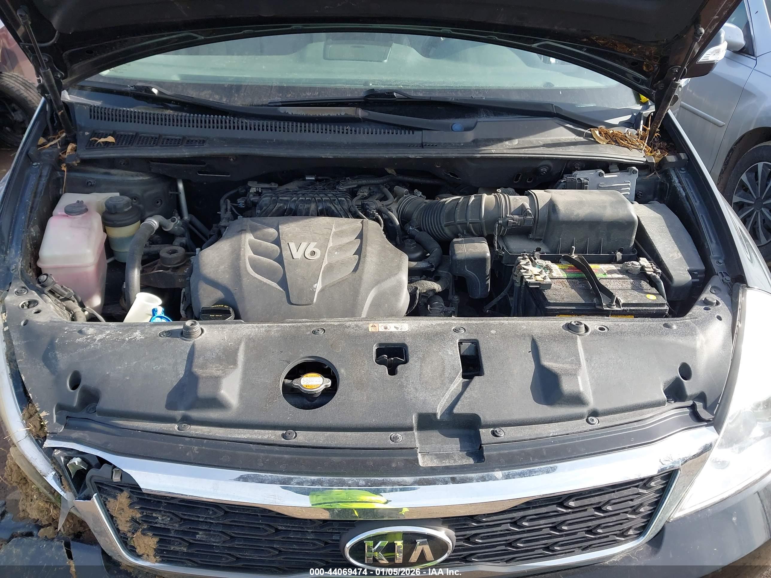 KIA SEDONA image 10