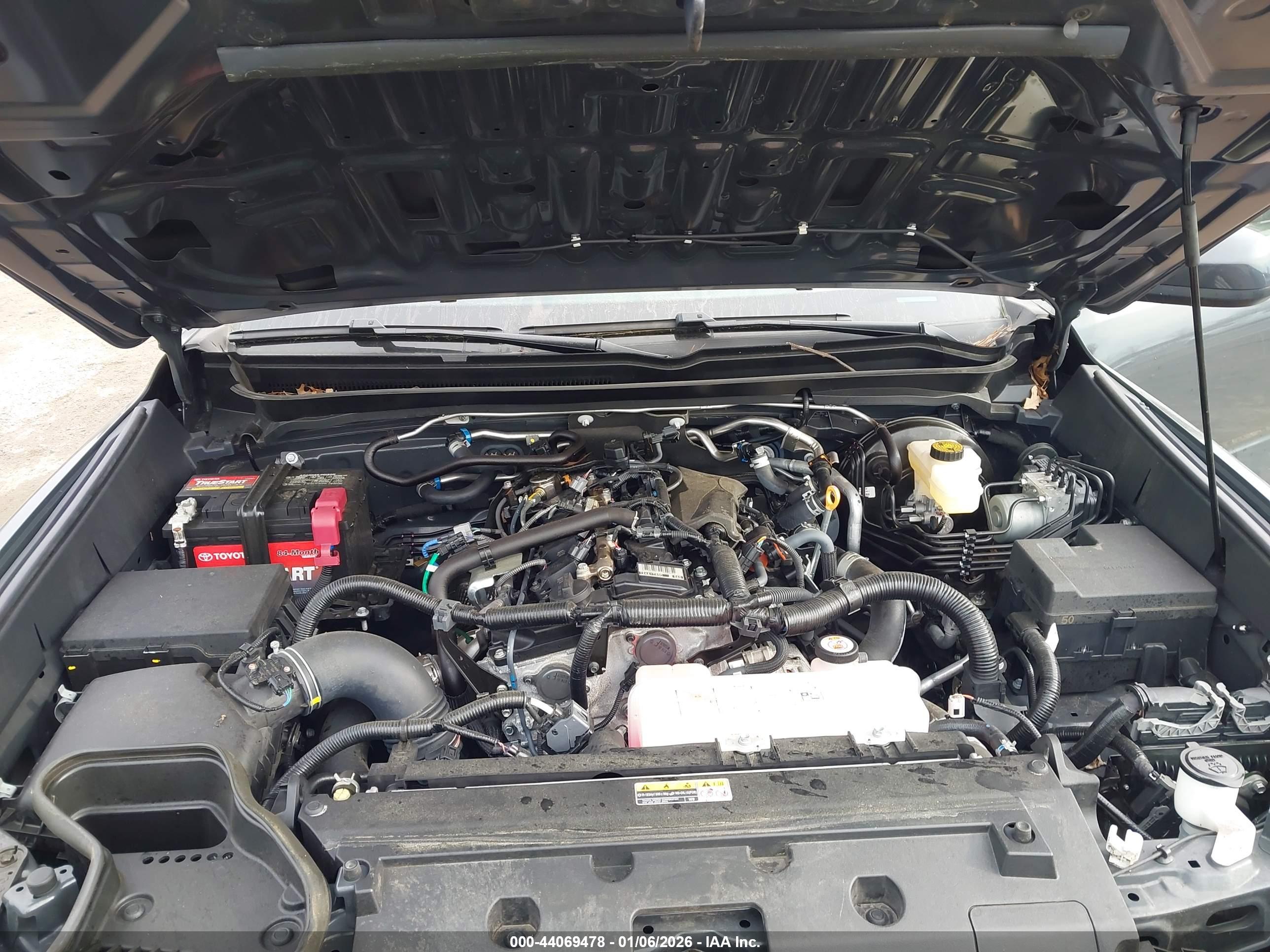 TOYOTA TACOMA image 10