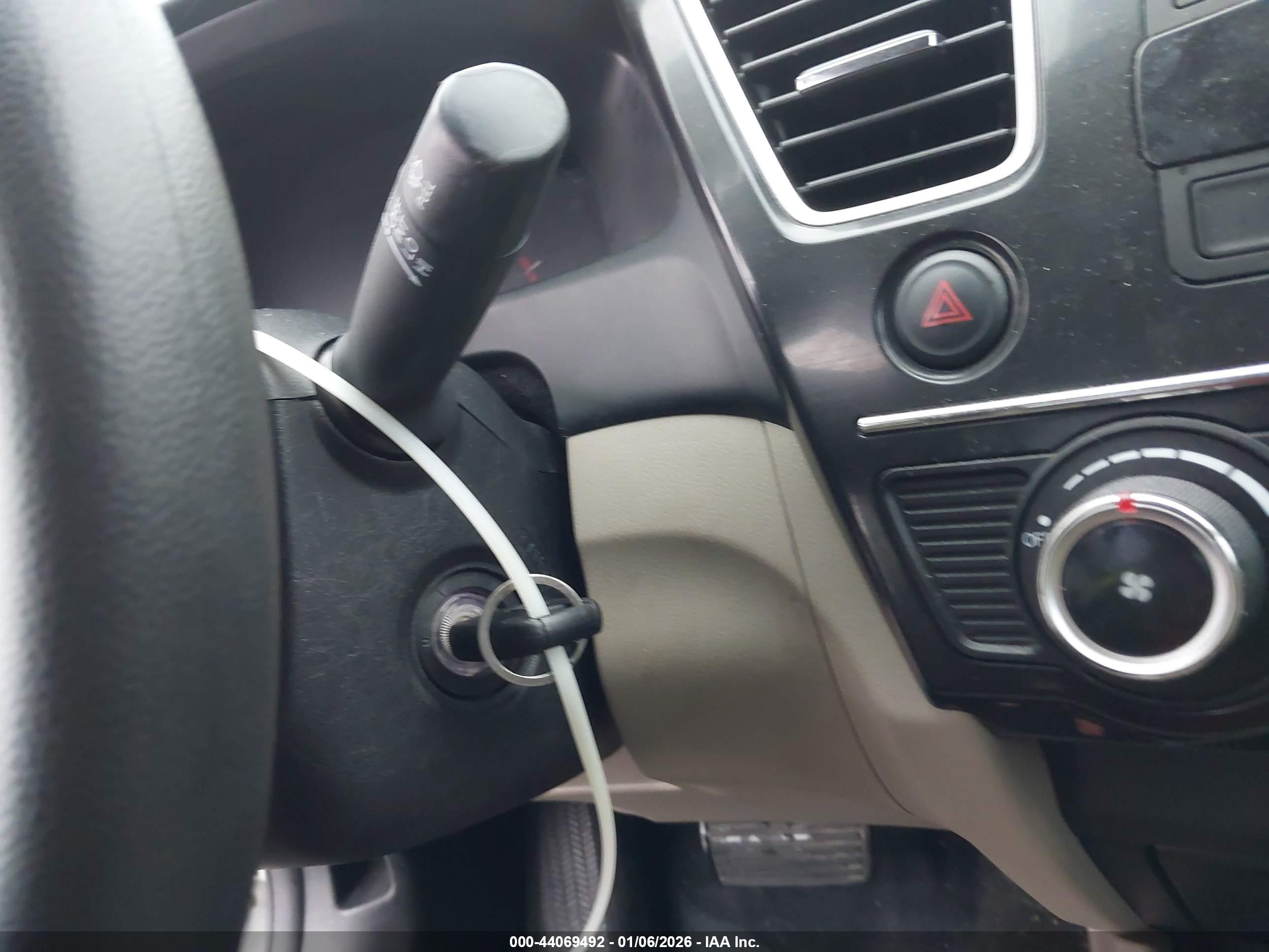 HONDA CIVIC image 11