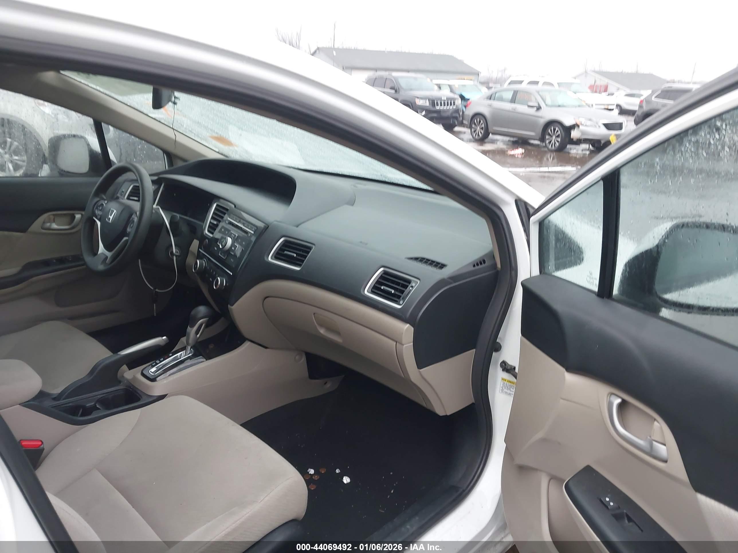 HONDA CIVIC image 5