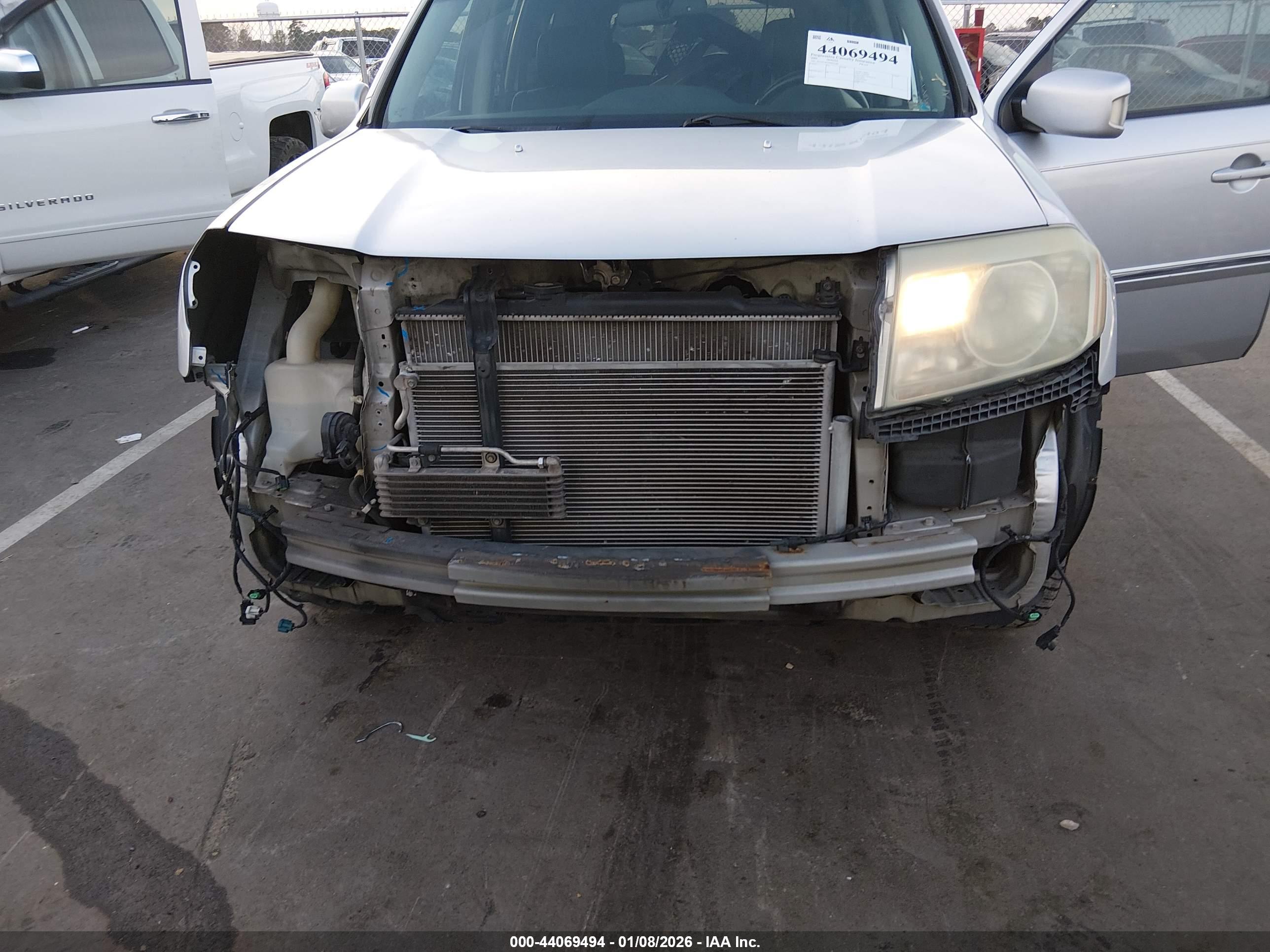 HONDA PILOT image 6