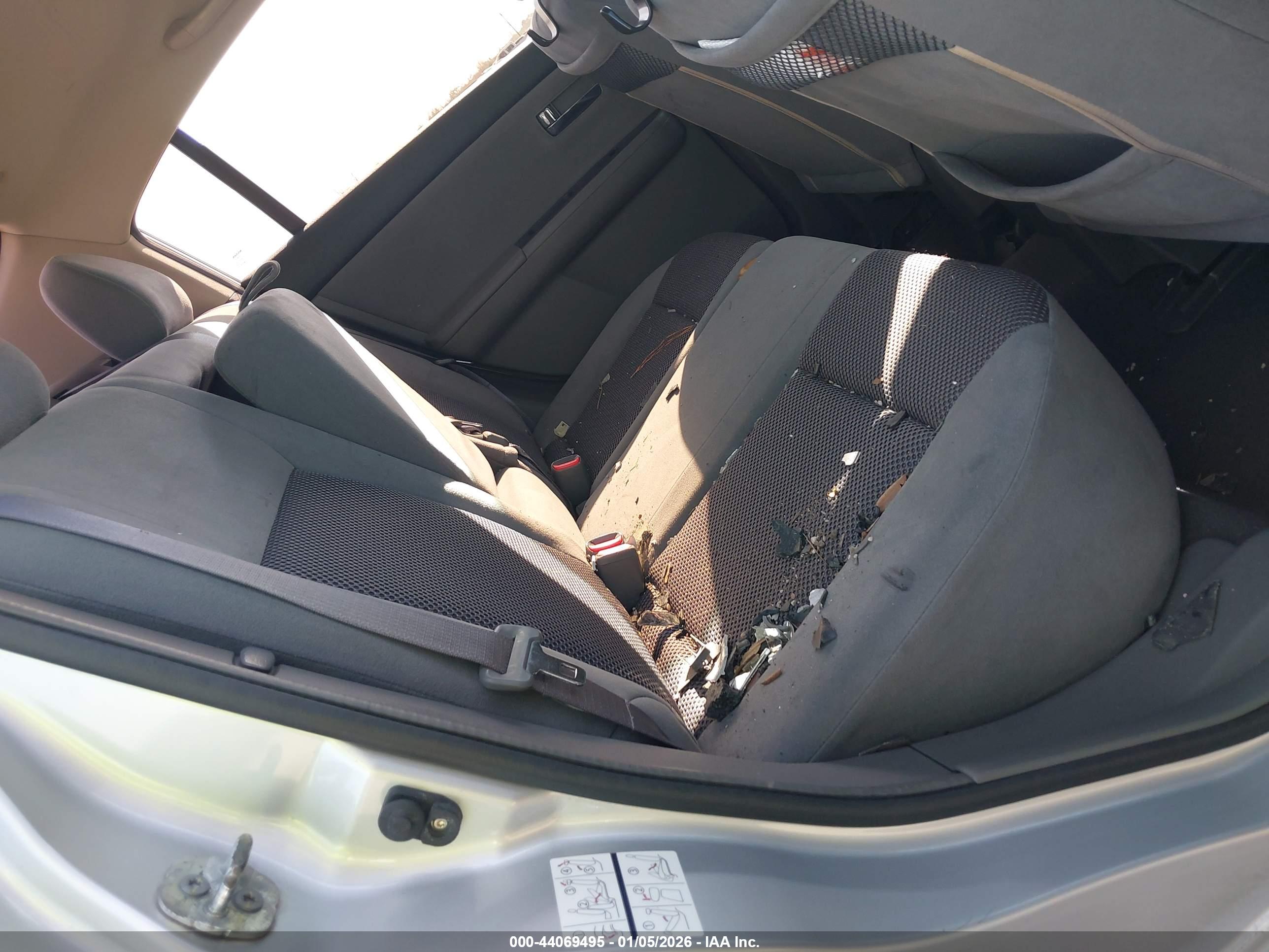NISSAN SENTRA image 8