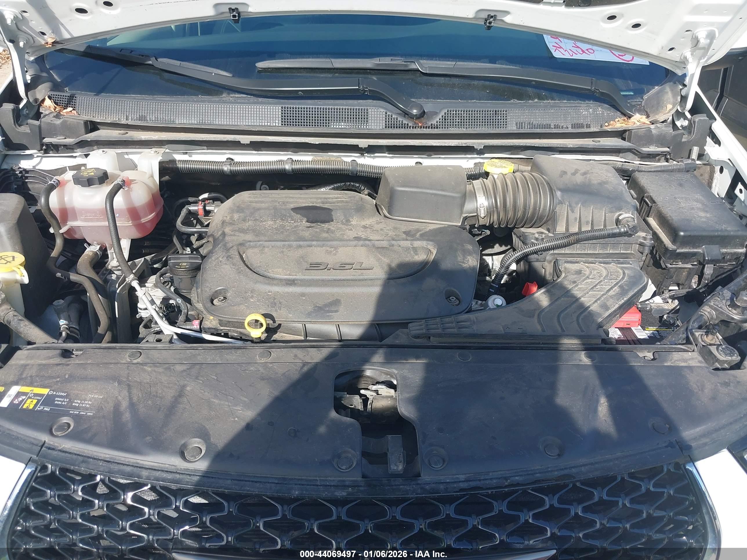 CHRYSLER PACIFICA image 10