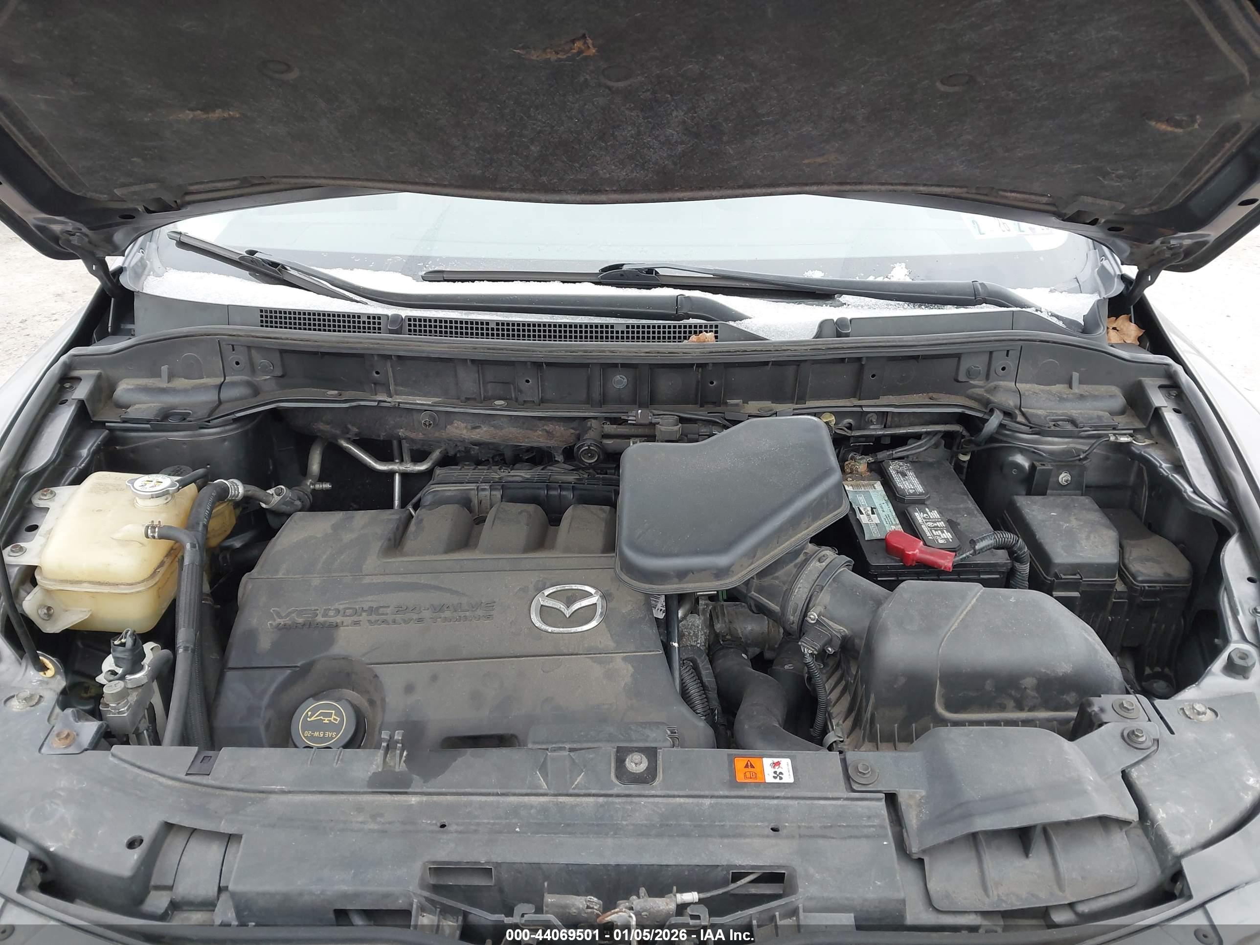 MAZDA CX-9 image 10