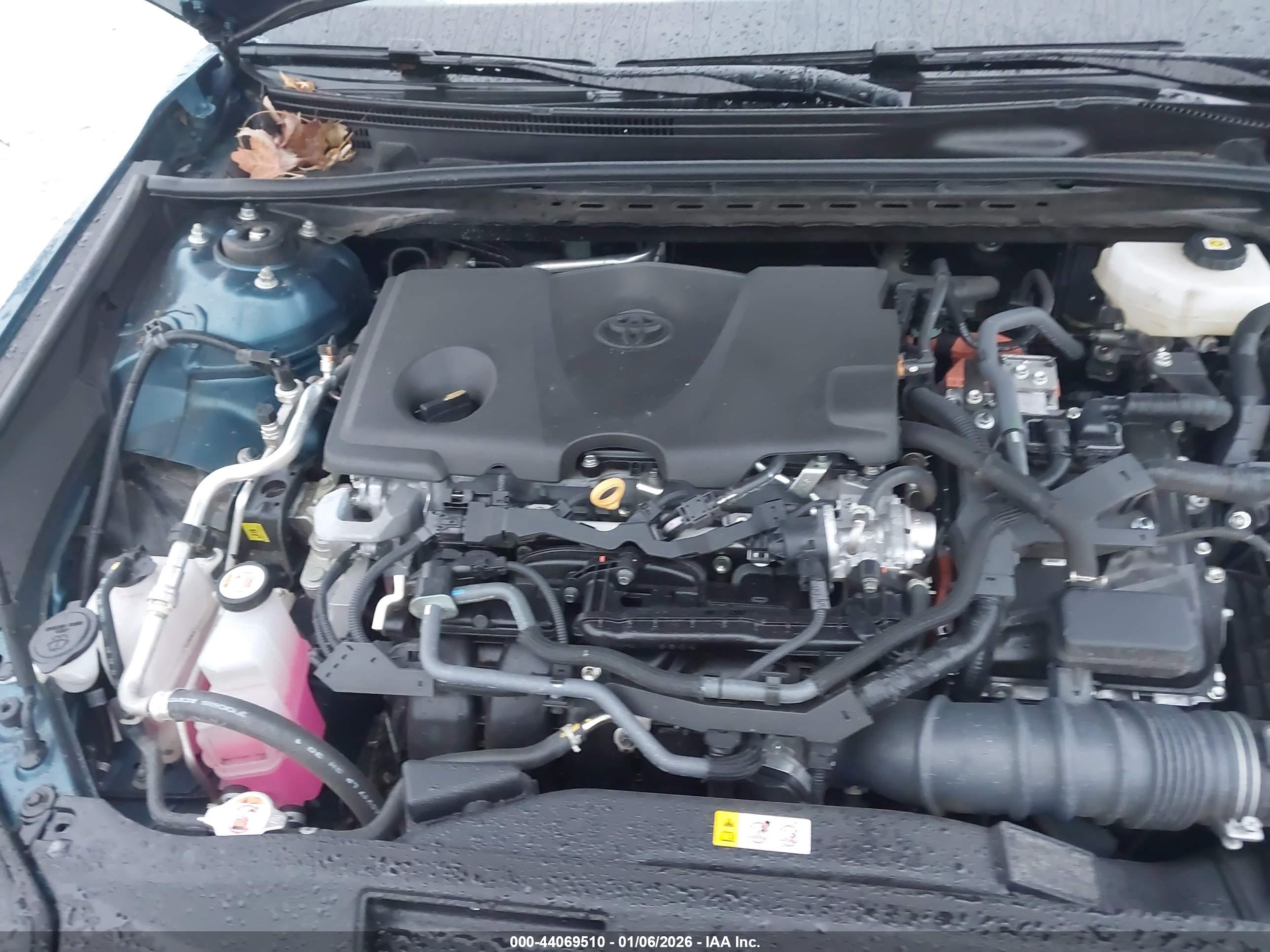 TOYOTA CAMRY image 10