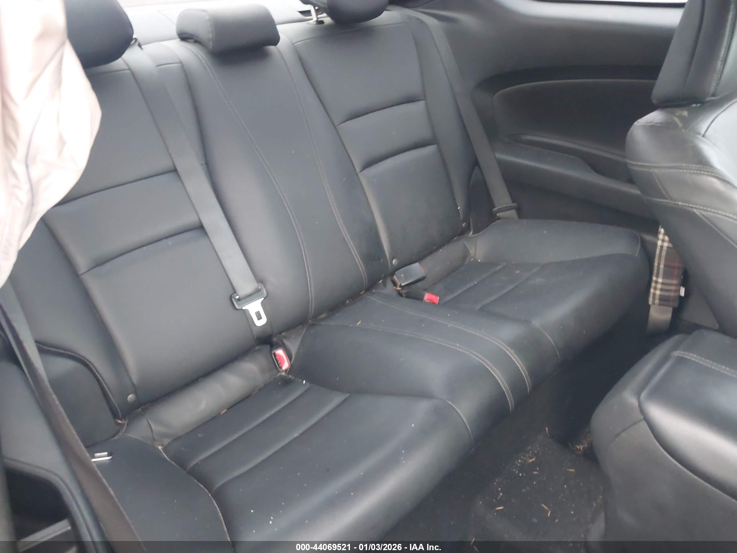 HONDA ACCORD image 8