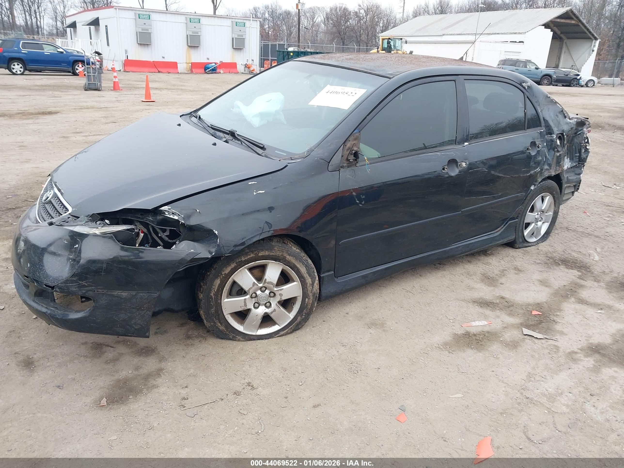 TOYOTA COROLLA image 2