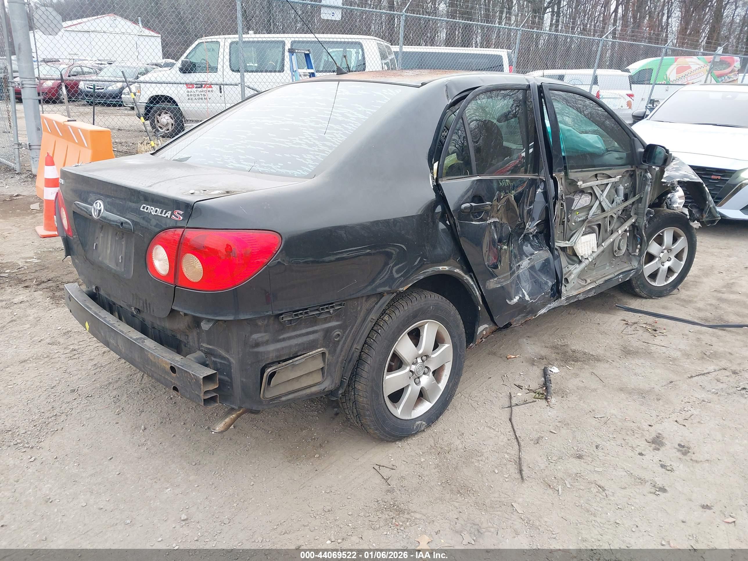 TOYOTA COROLLA image 4