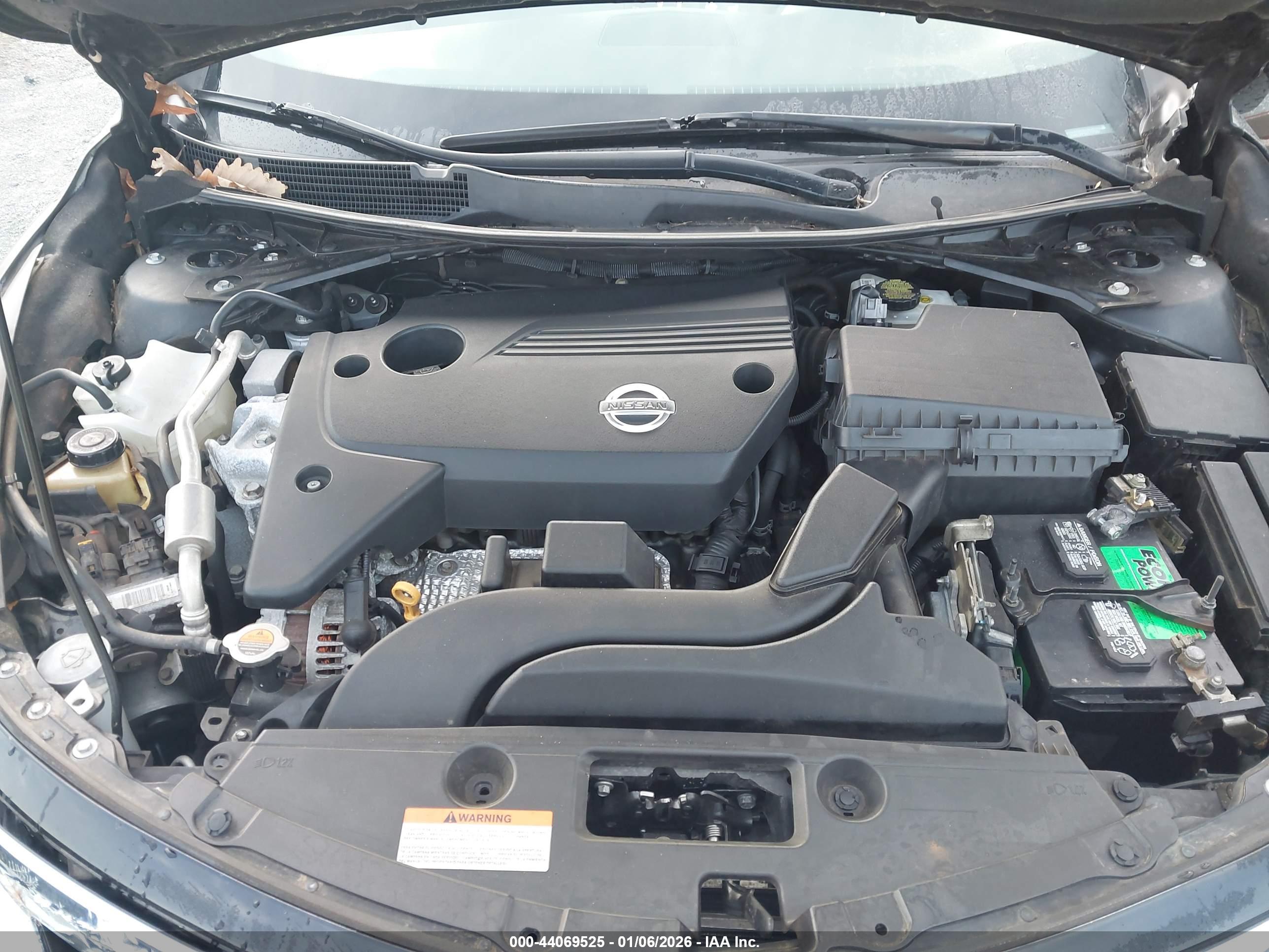 NISSAN ALTIMA image 10