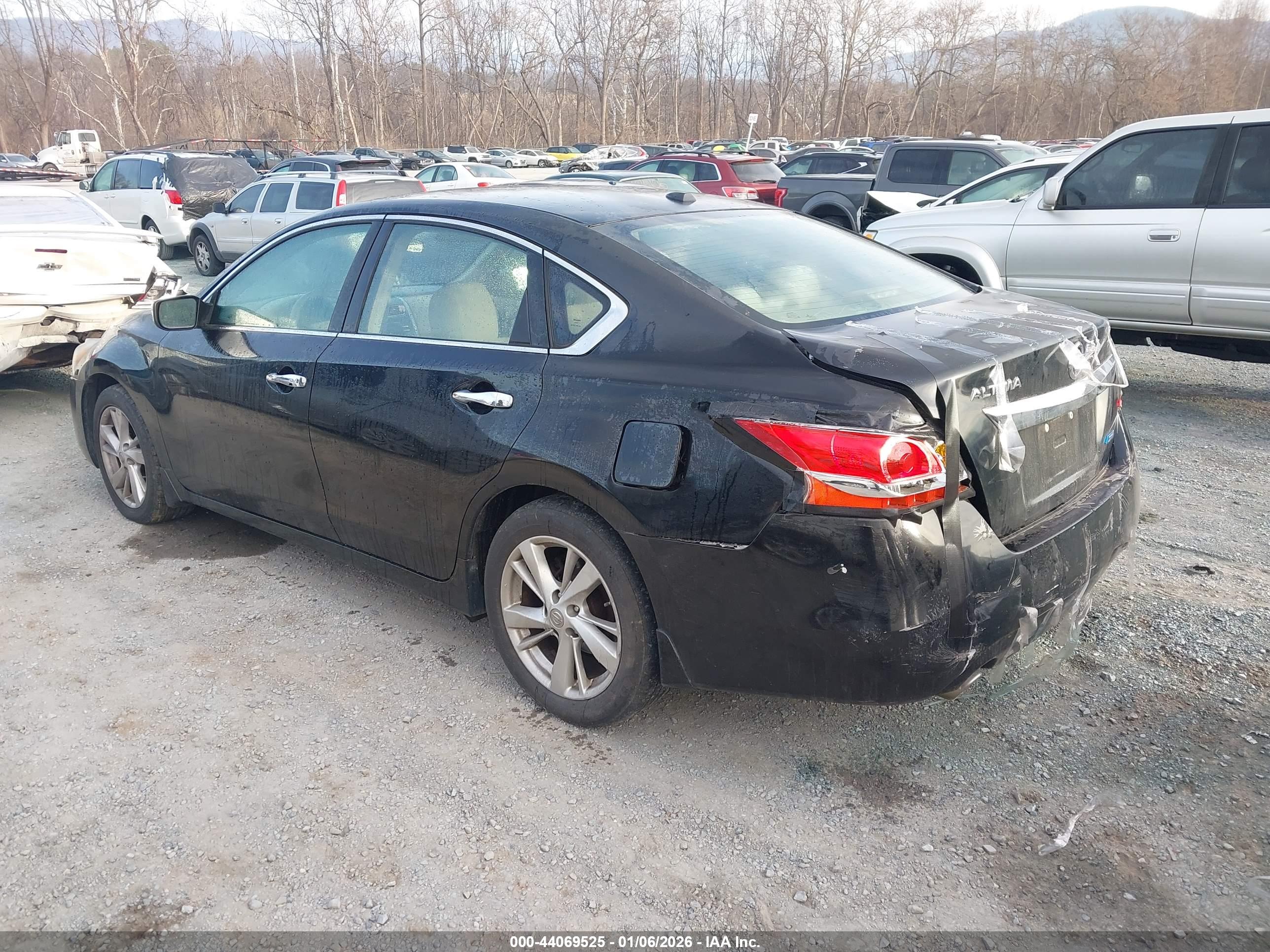 NISSAN ALTIMA image 3