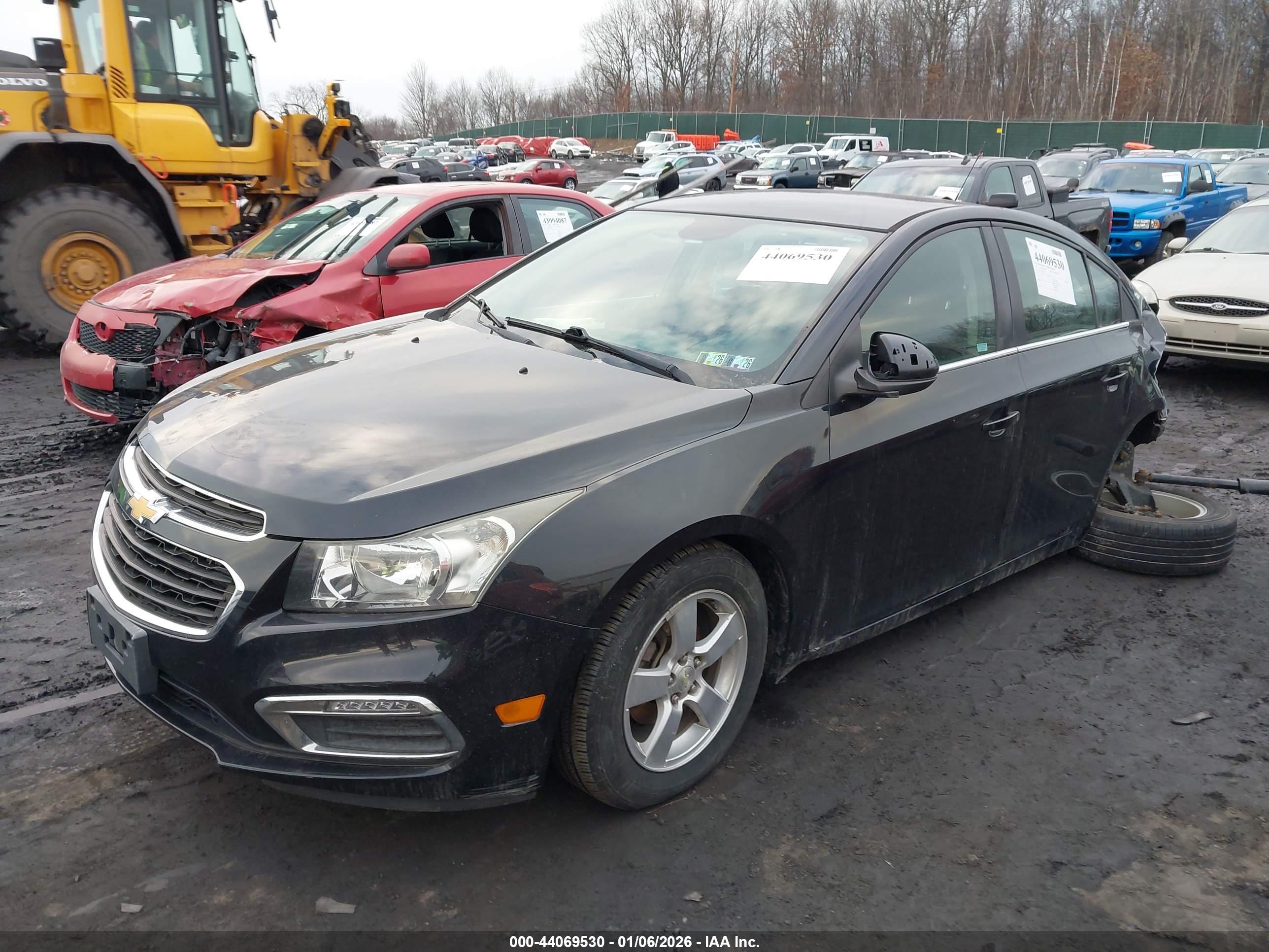 CHEVROLET CRUZE image 2