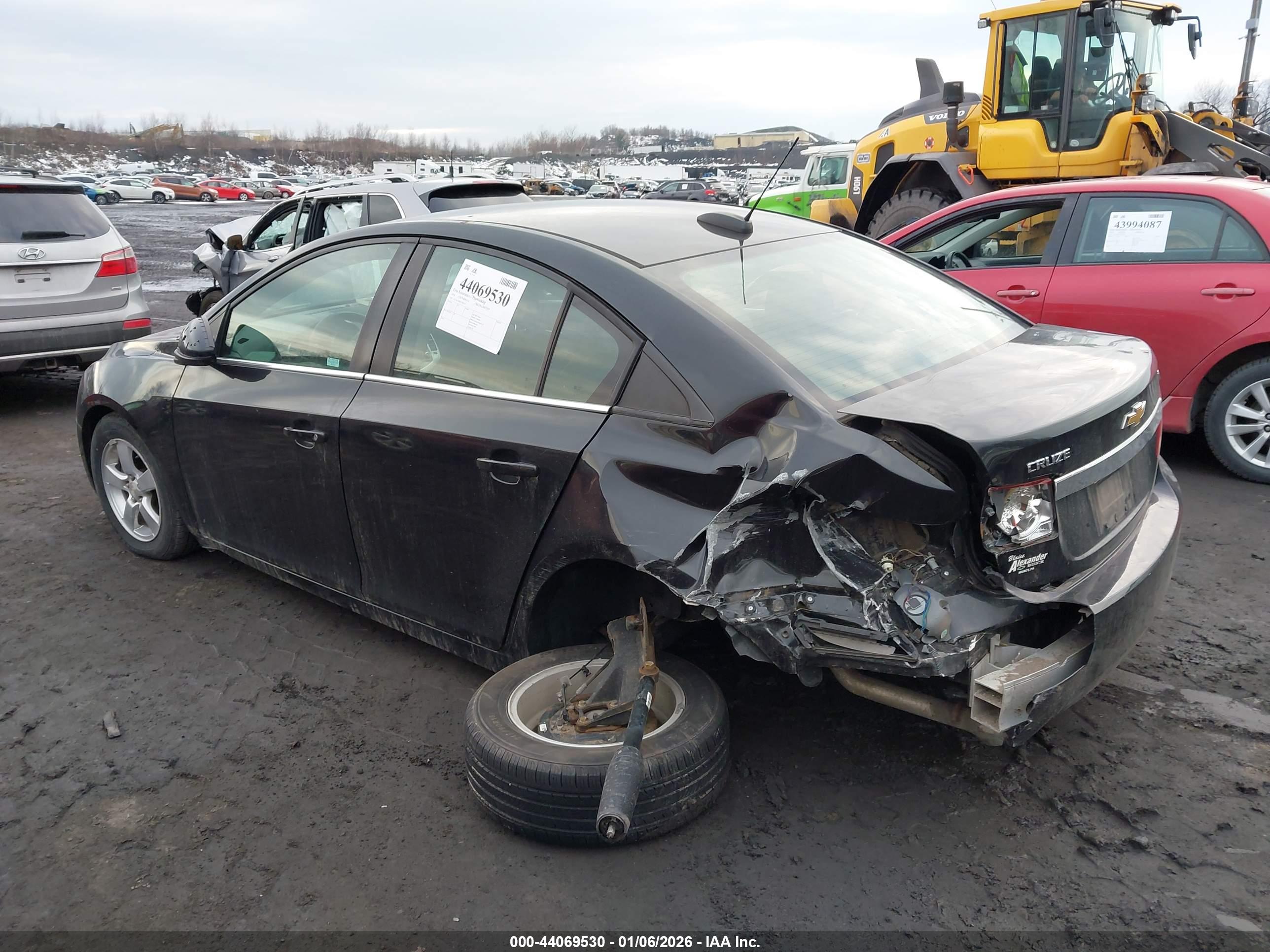 CHEVROLET CRUZE image 3