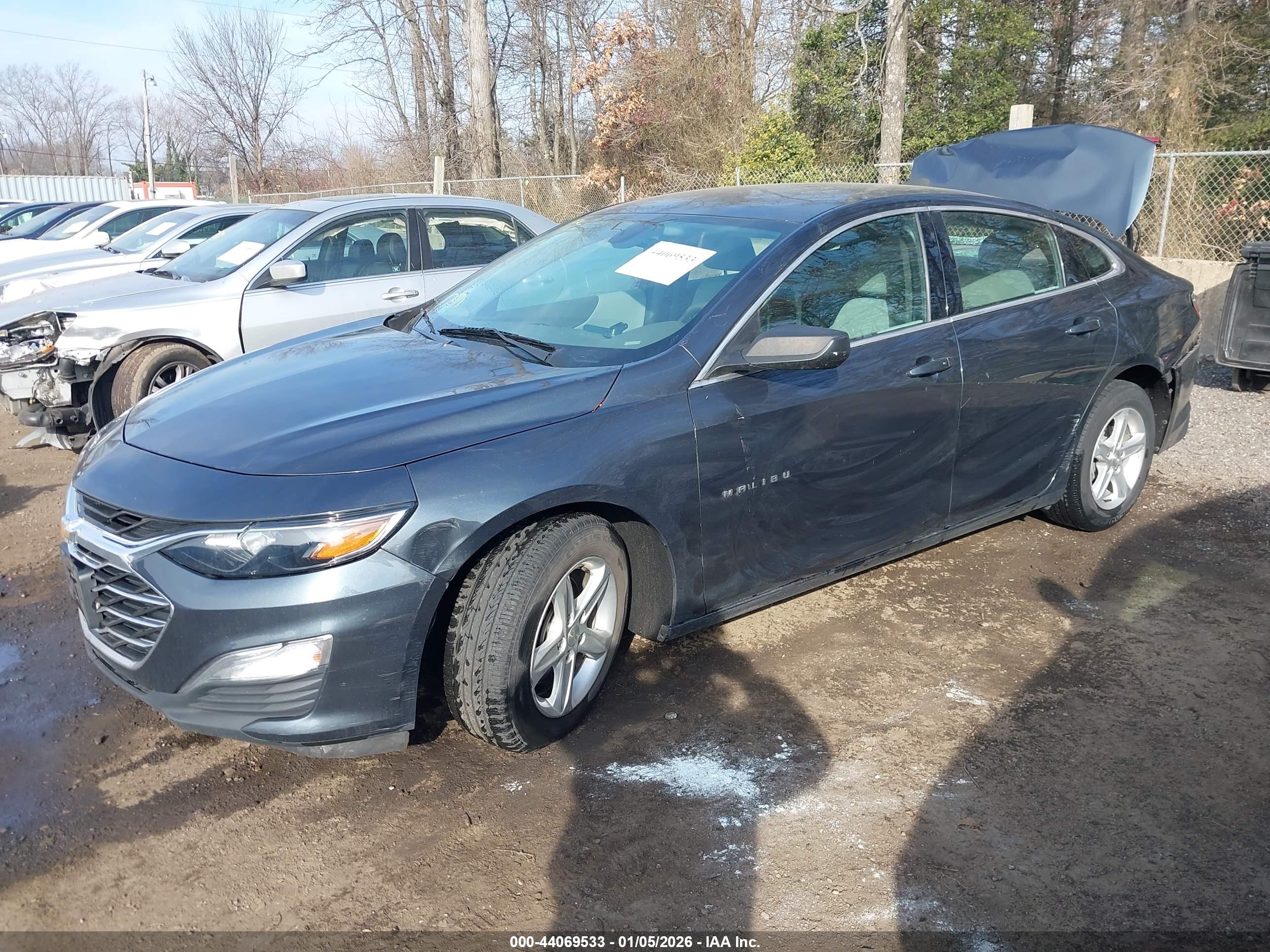 CHEVROLET MALIBU image 2