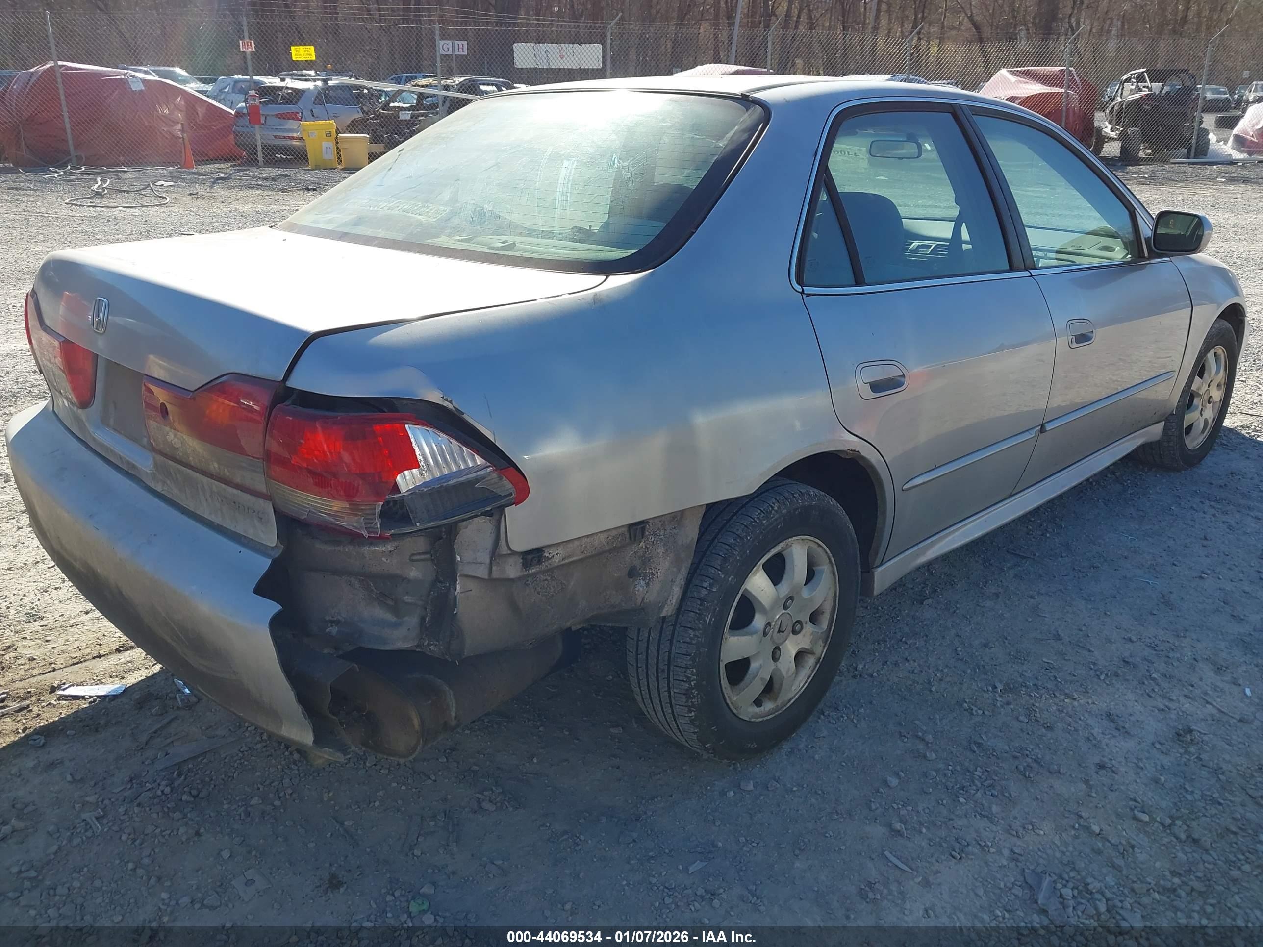 HONDA ACCORD image 4