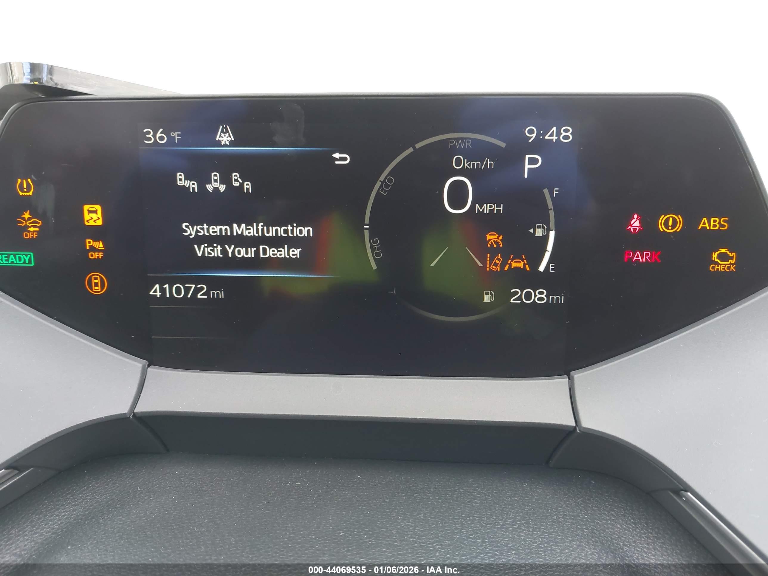 TOYOTA PRIUS image 7