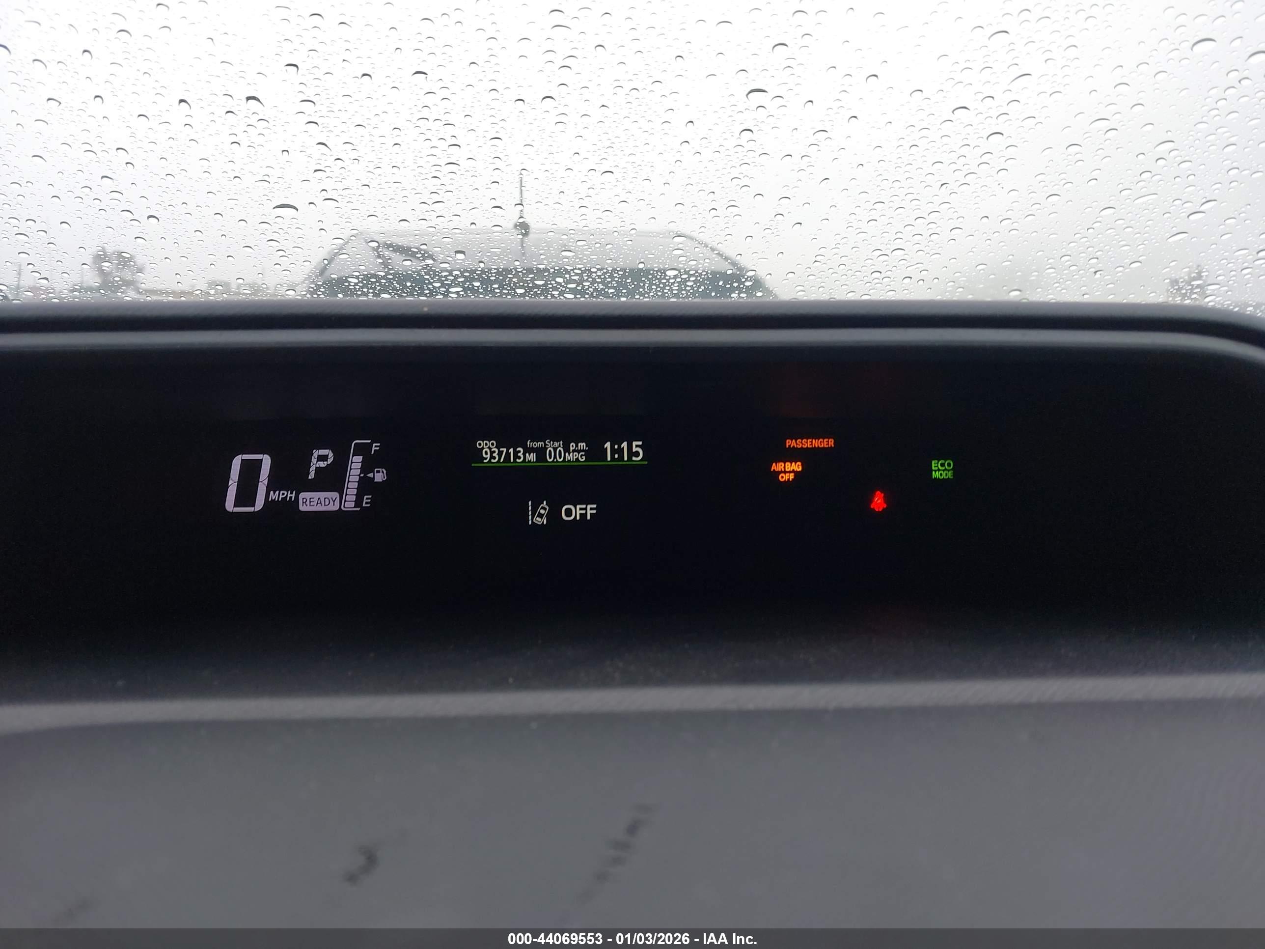 TOYOTA PRIUS image 7