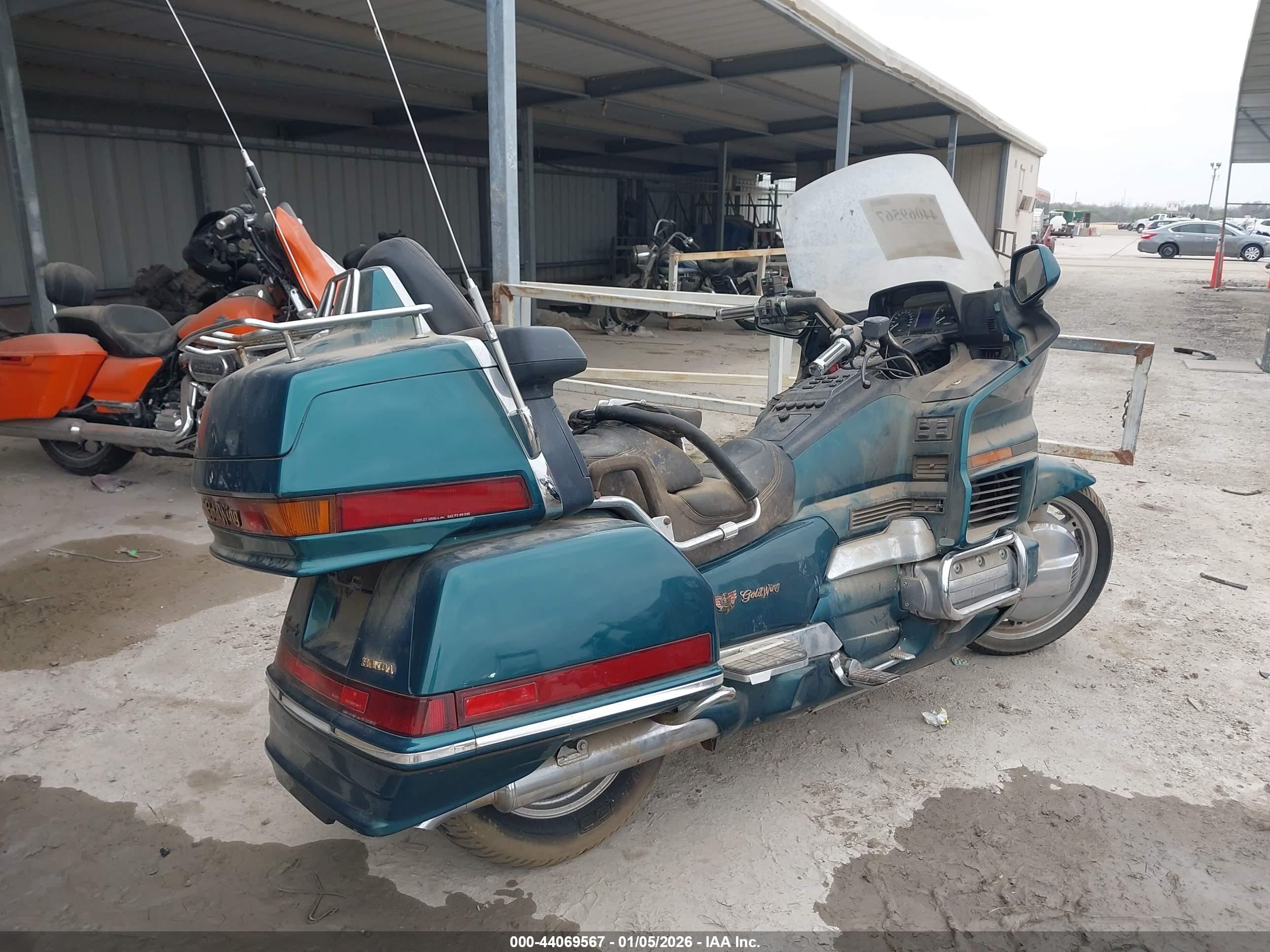 HONDA GL1500 image 4
