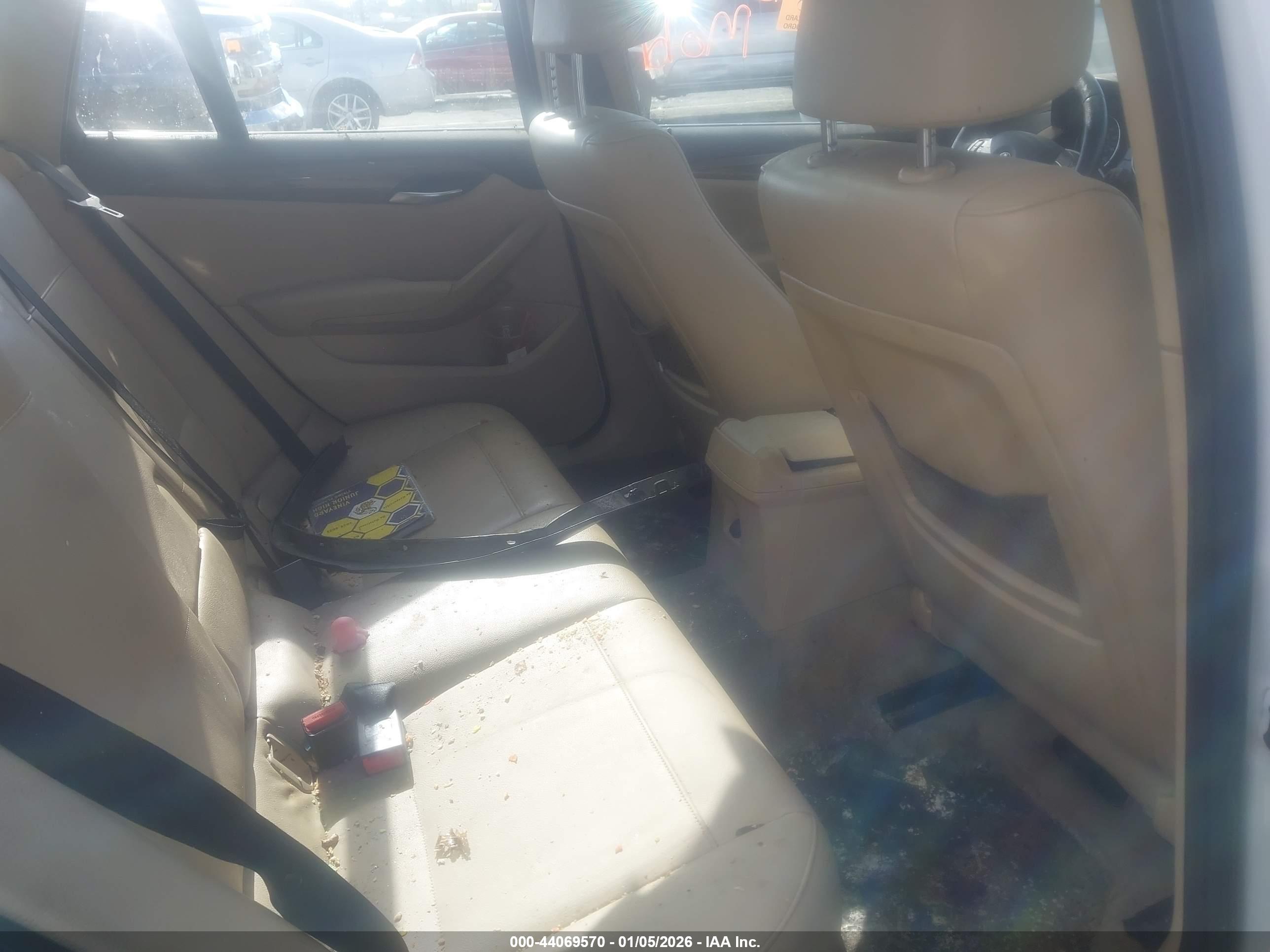 BMW X1 image 8