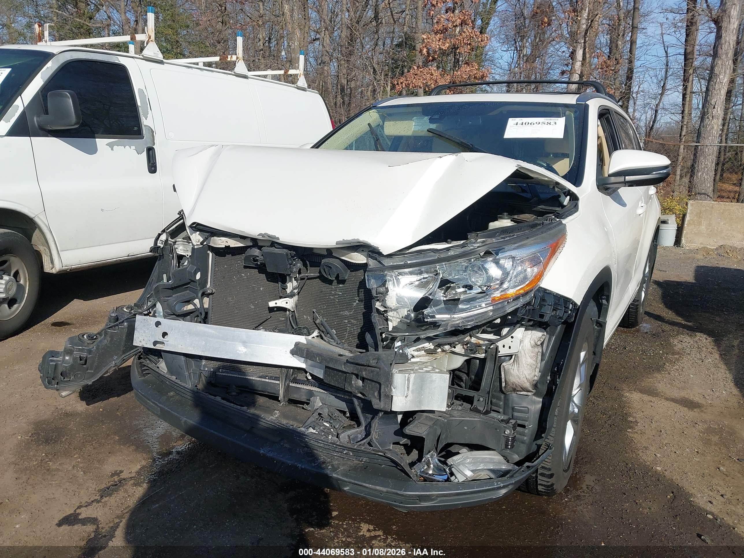 TOYOTA HIGHLANDER image 6