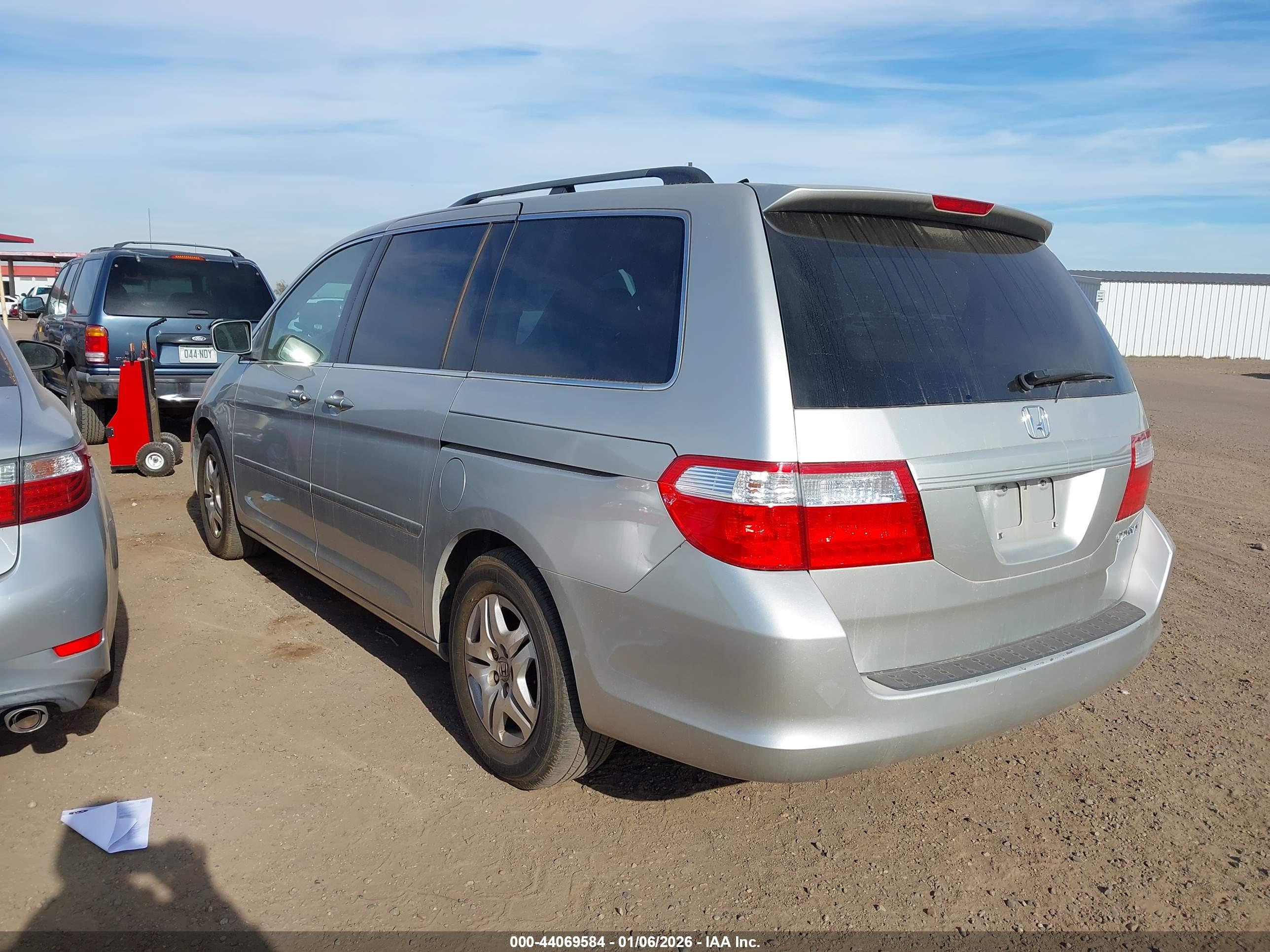 HONDA ODYSSEY image 3