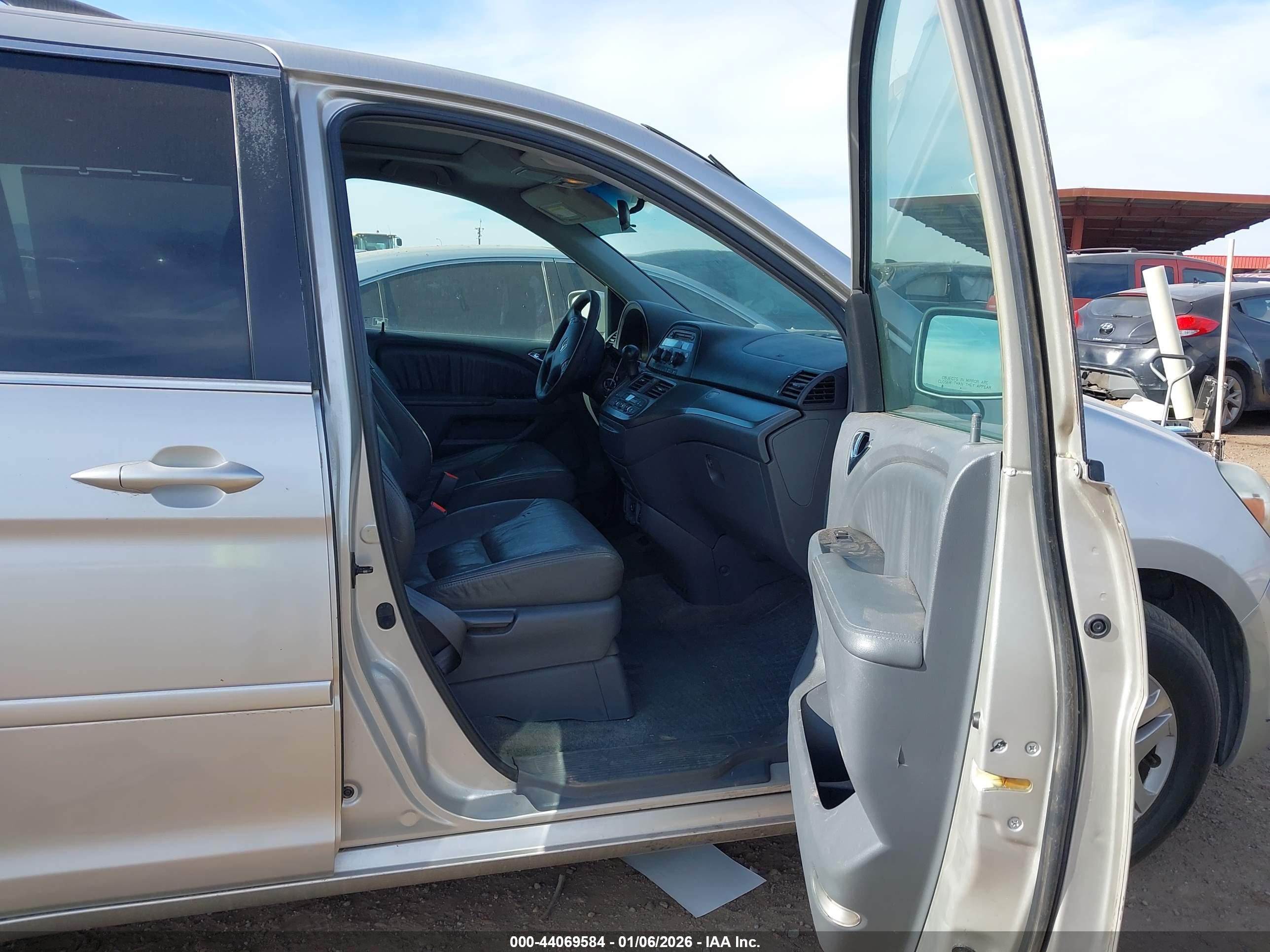 HONDA ODYSSEY image 5