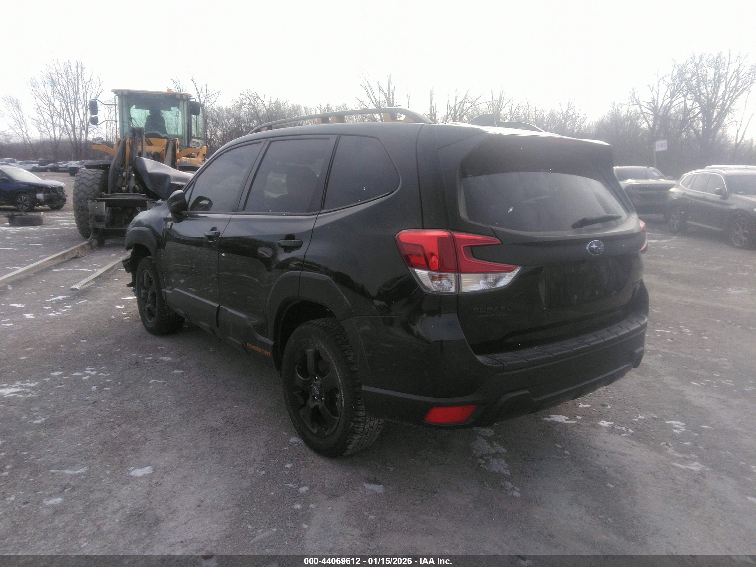 SUBARU FORESTER image 3