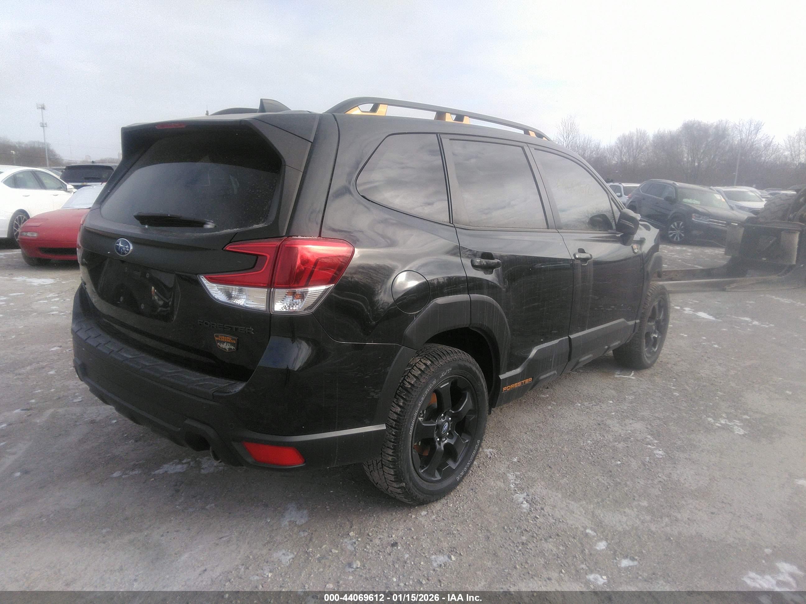 SUBARU FORESTER image 4