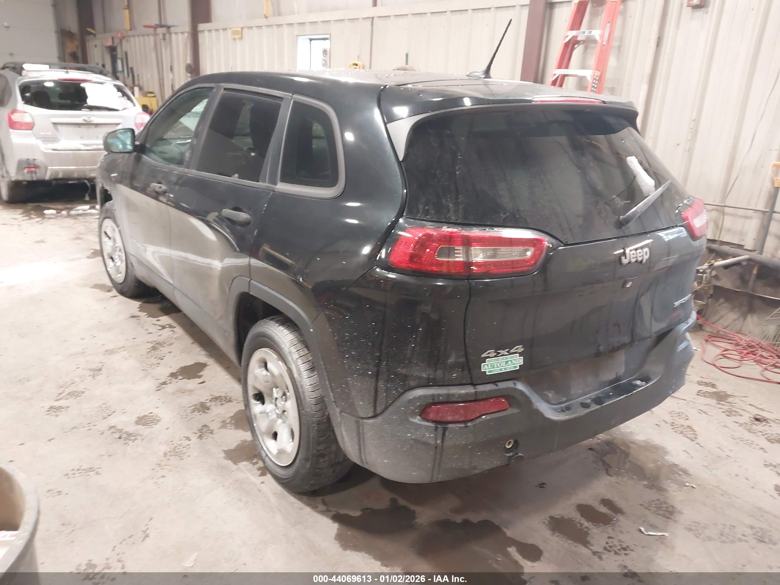 JEEP CHEROKEE image 3