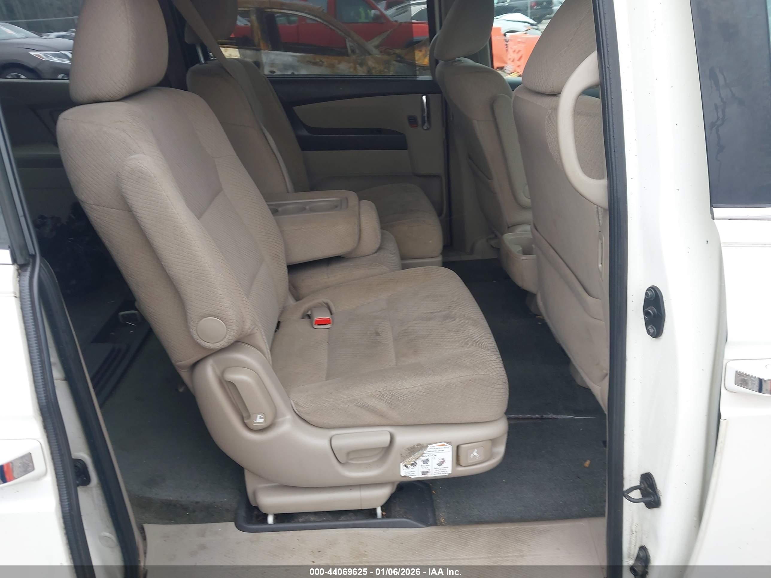 HONDA ODYSSEY image 8