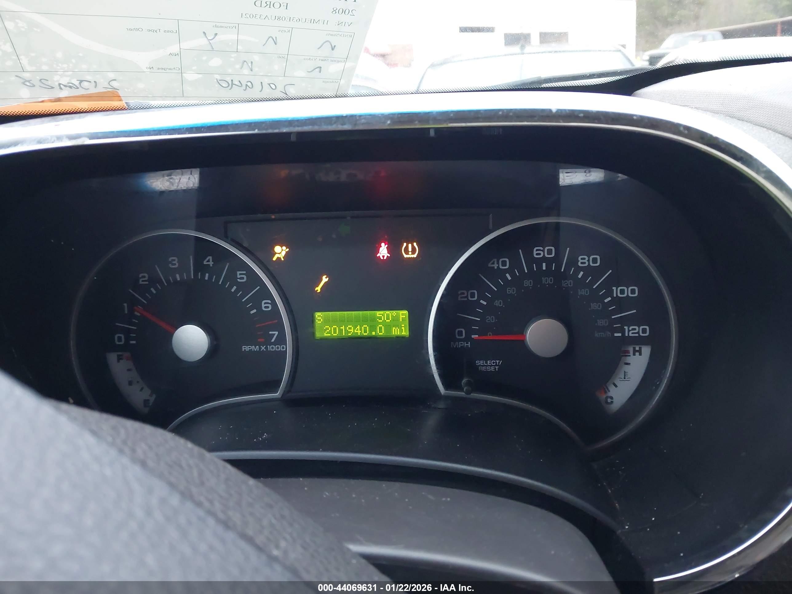 FORD EXPLORER image 7