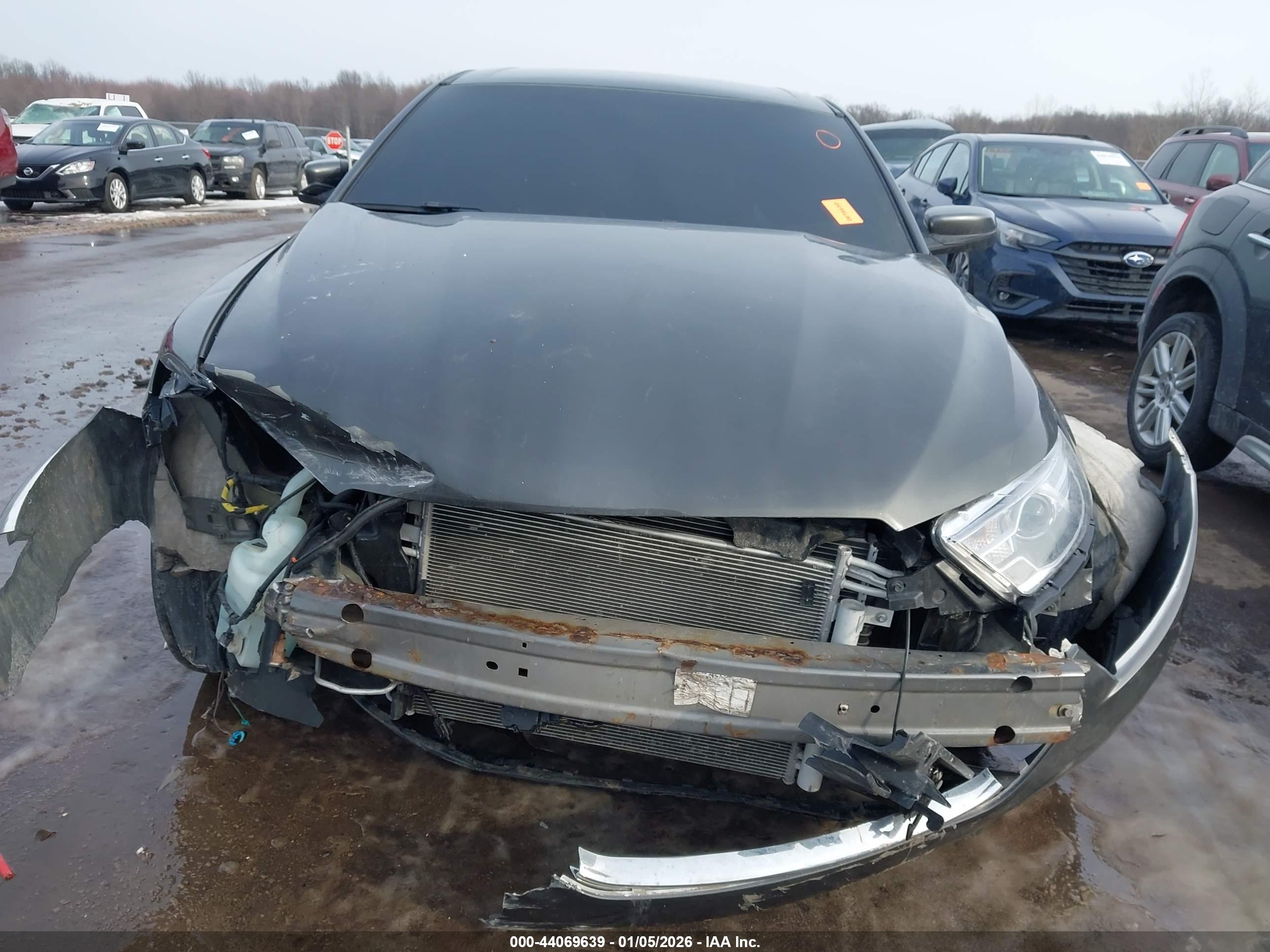FORD TAURUS image 6