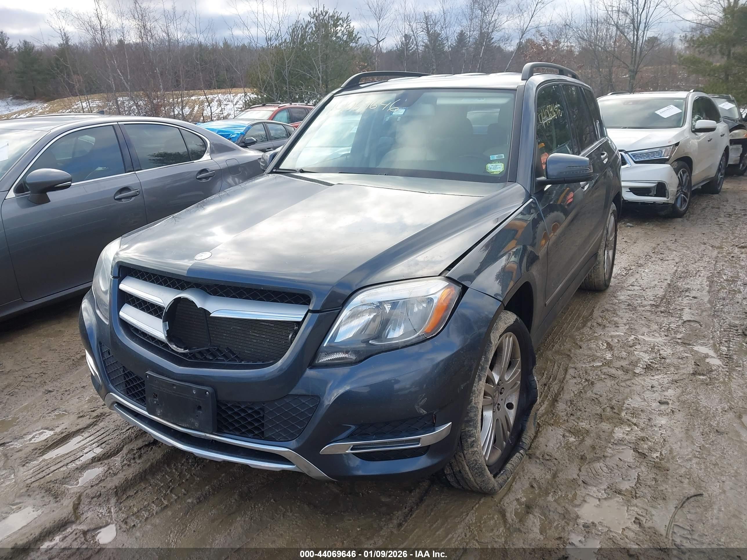 MERCEDES-BENZ GLK image 2