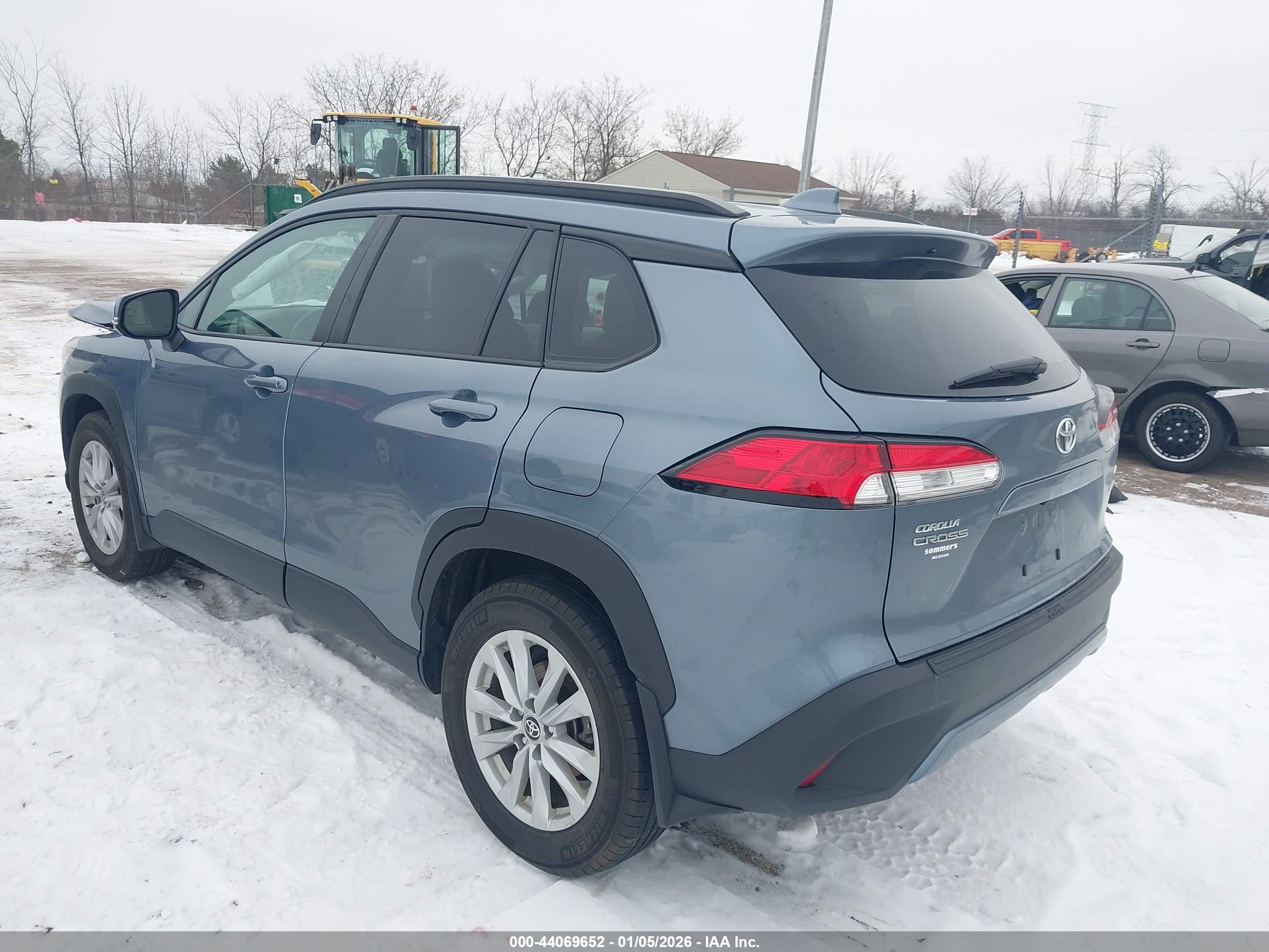 TOYOTA COROLLA image 3