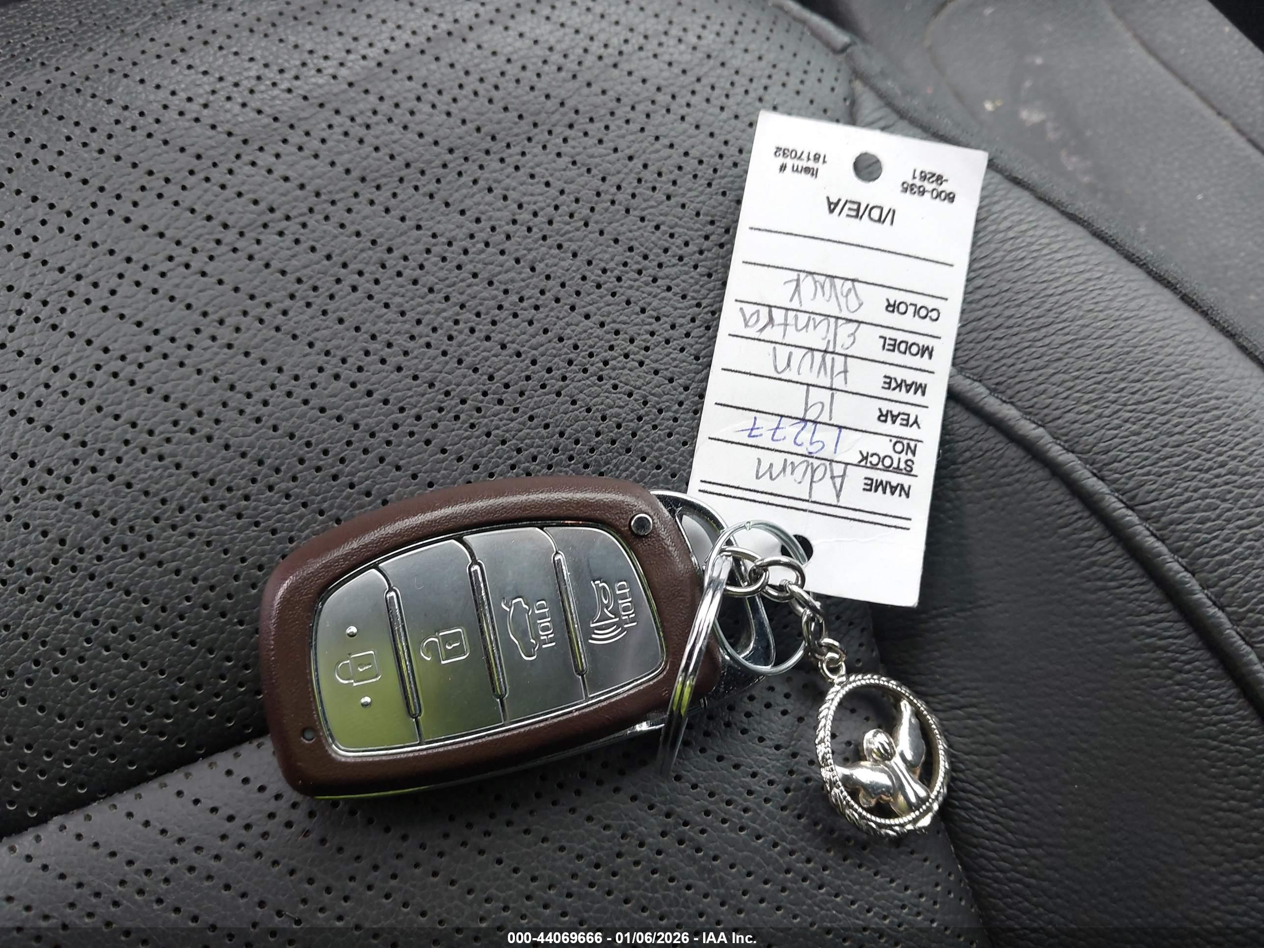 HYUNDAI ELANTRA image 11