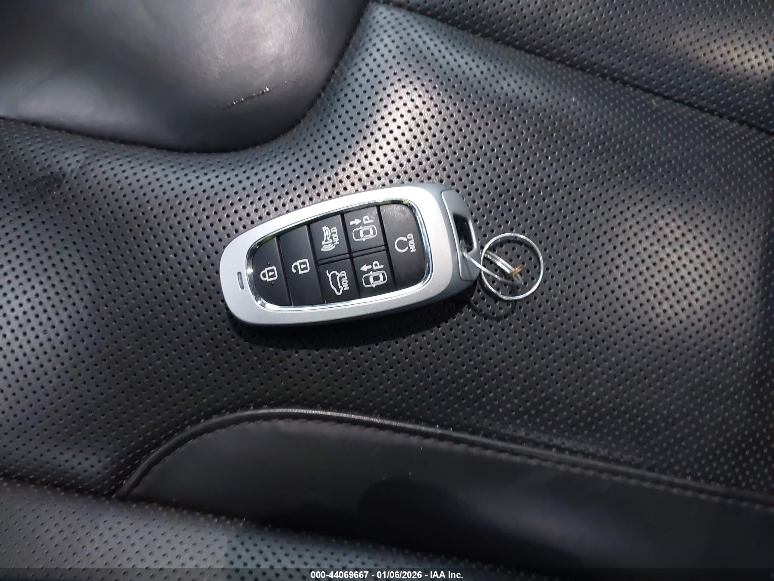HYUNDAI PALISADE image 11