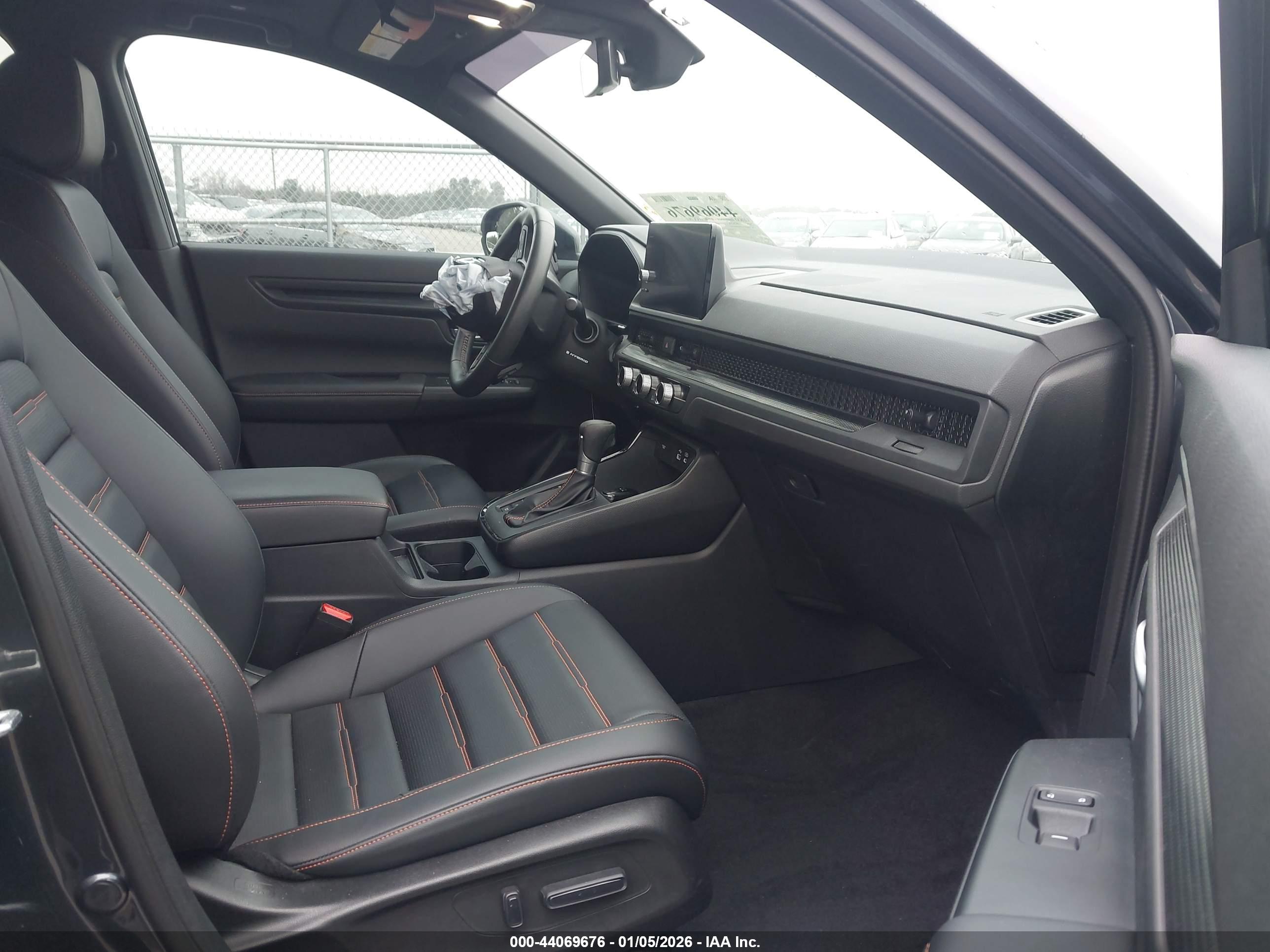 HONDA CR-V image 5