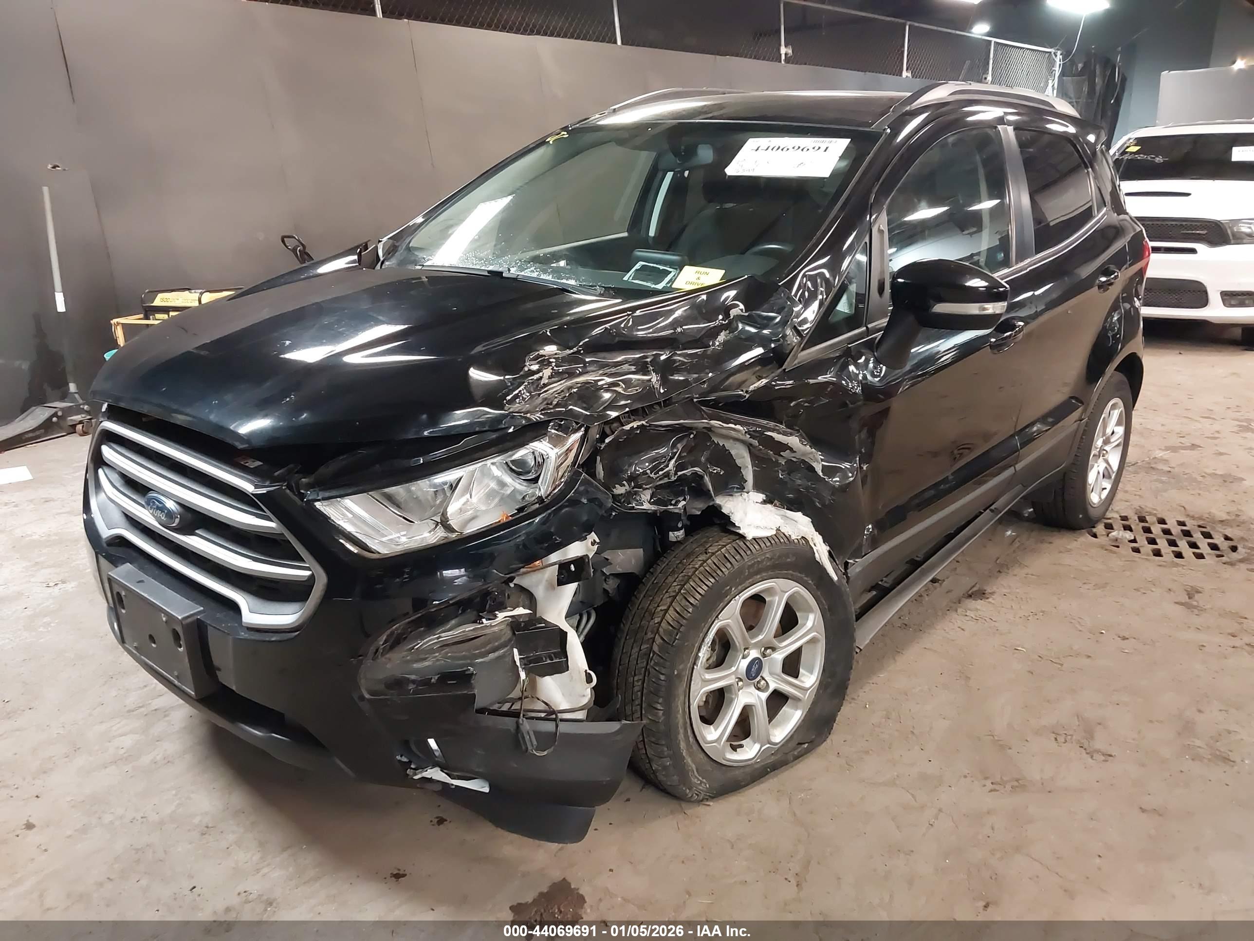 FORD ECOSPORT image 2