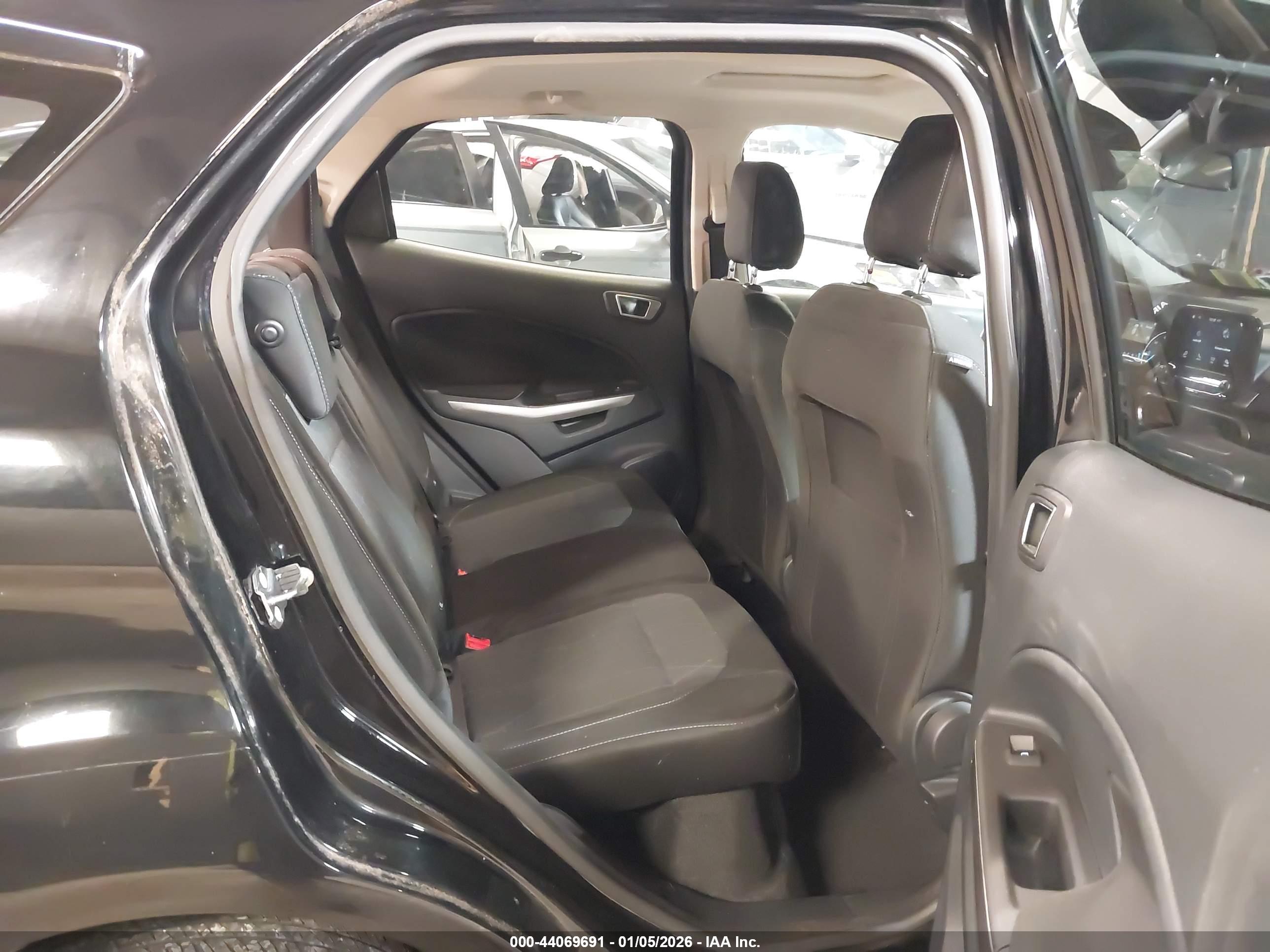 FORD ECOSPORT image 8