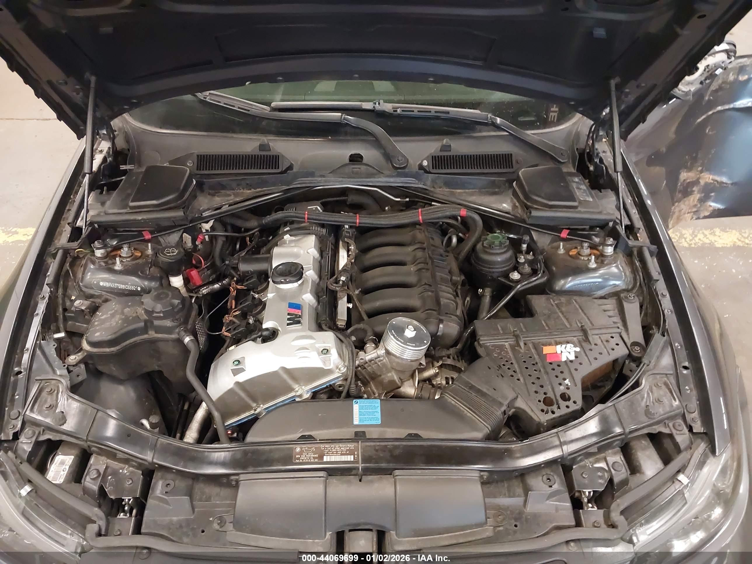 BMW 328I image 10
