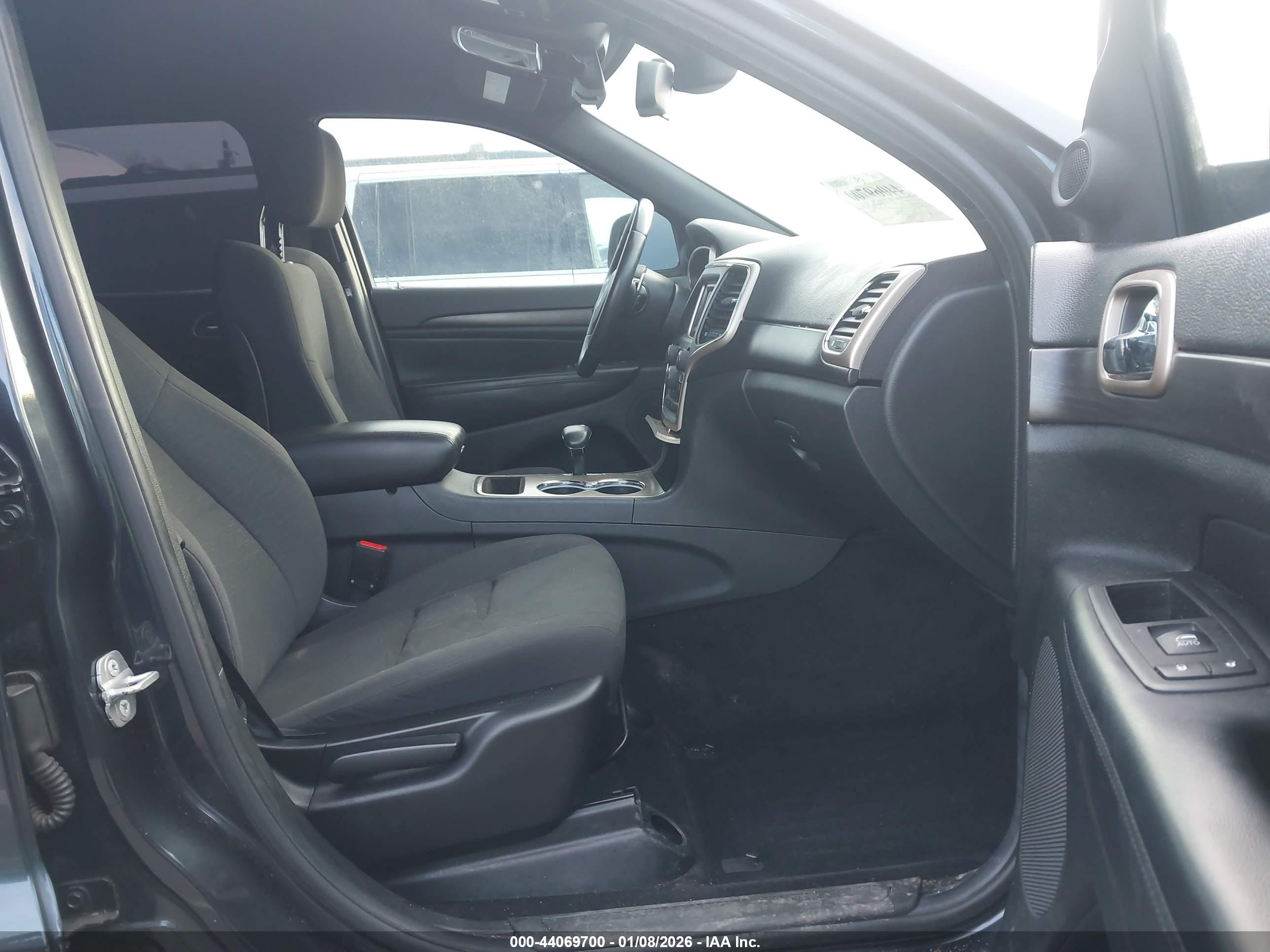 JEEP GRAND image 5