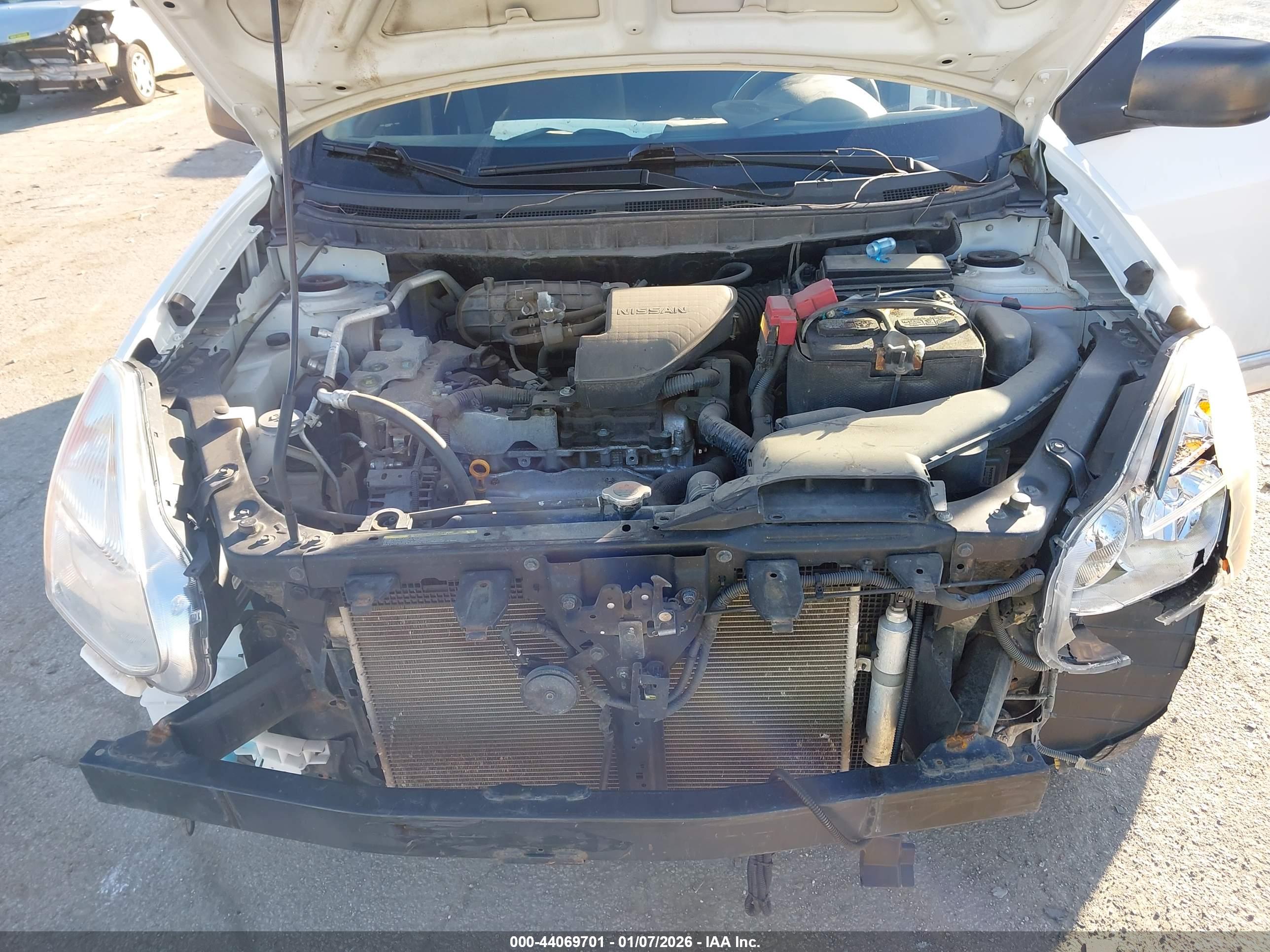 NISSAN ROGUE image 10