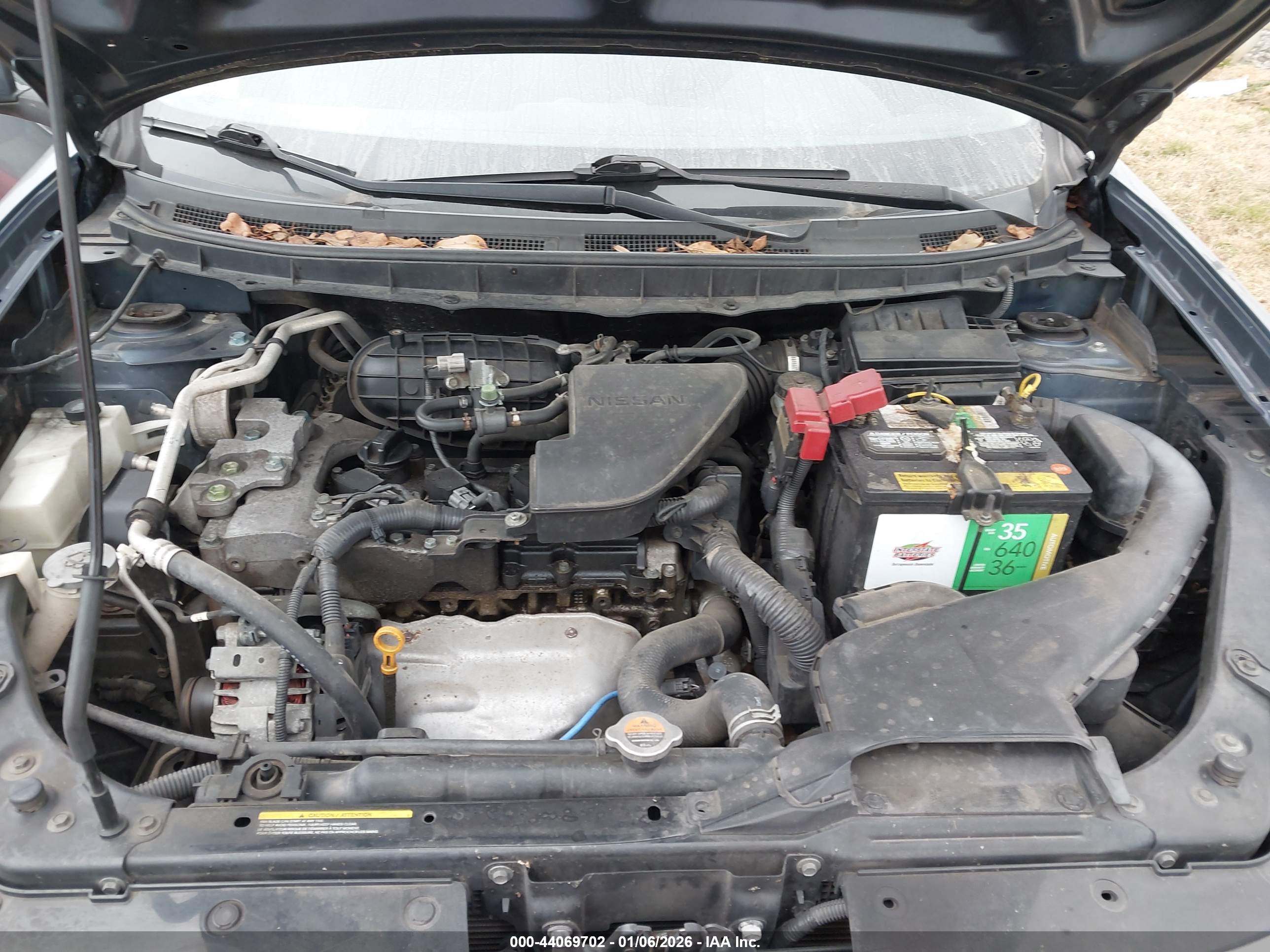 NISSAN ROGUE image 10