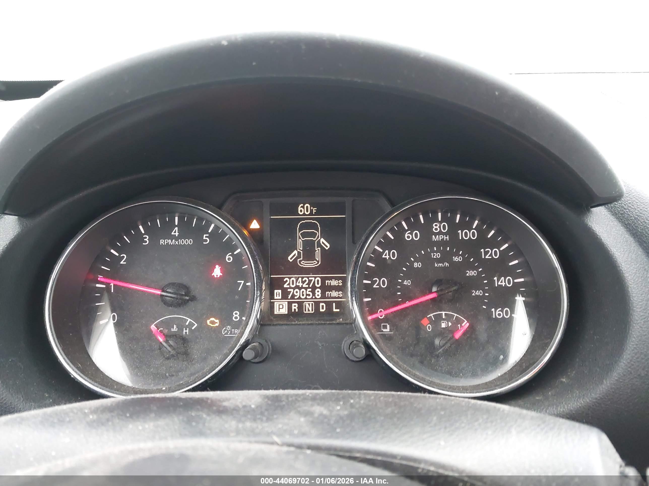 NISSAN ROGUE image 7