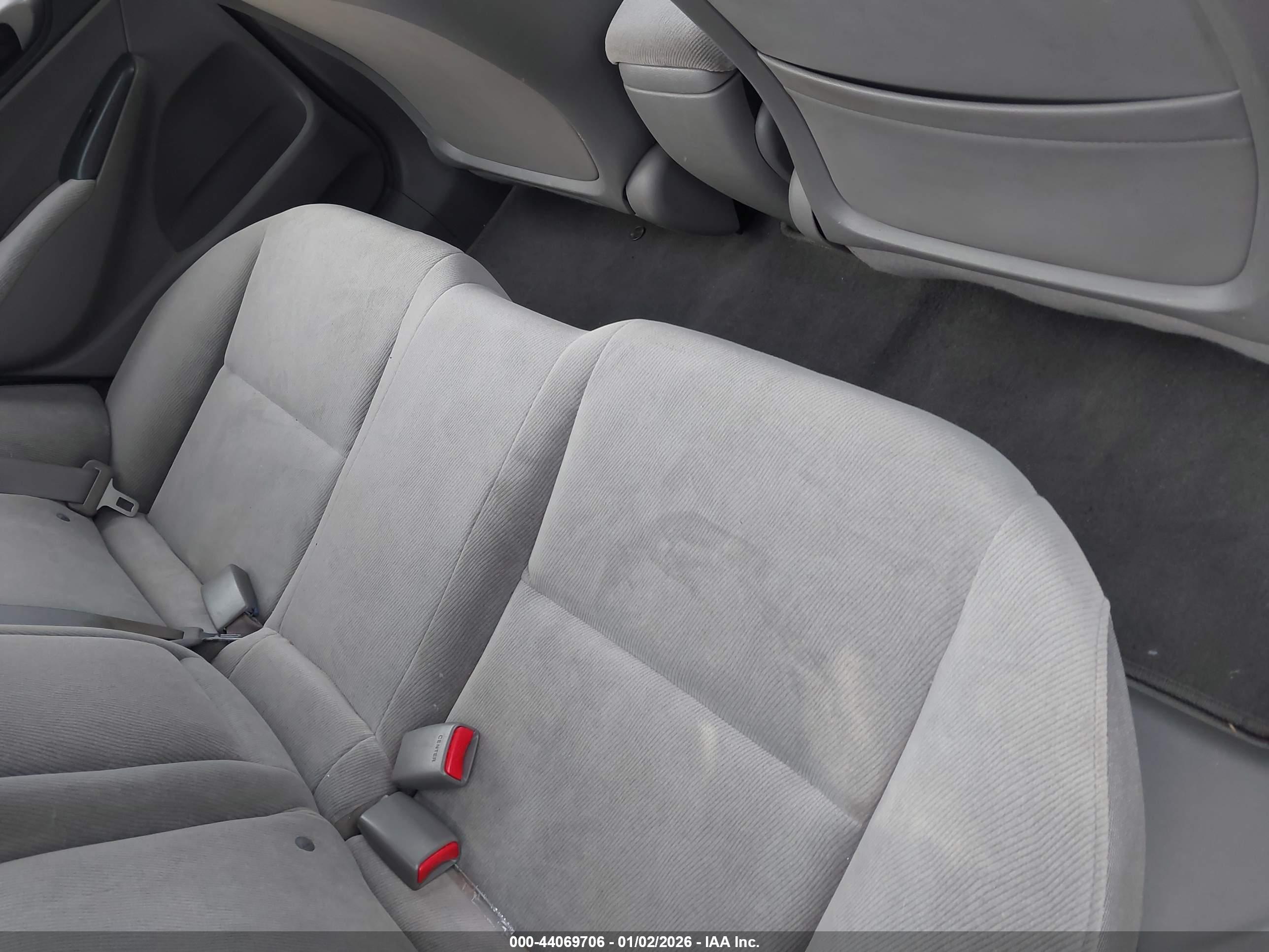 HONDA CIVIC image 8