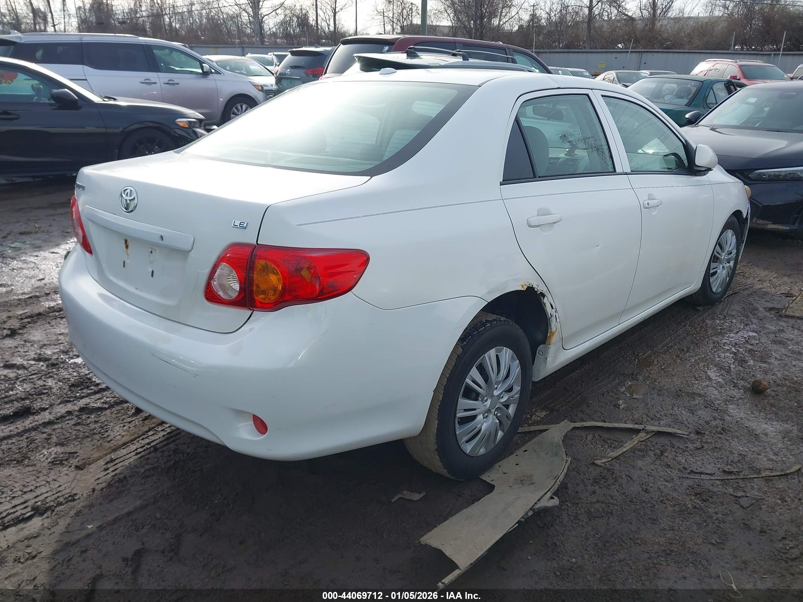 TOYOTA COROLLA image 4
