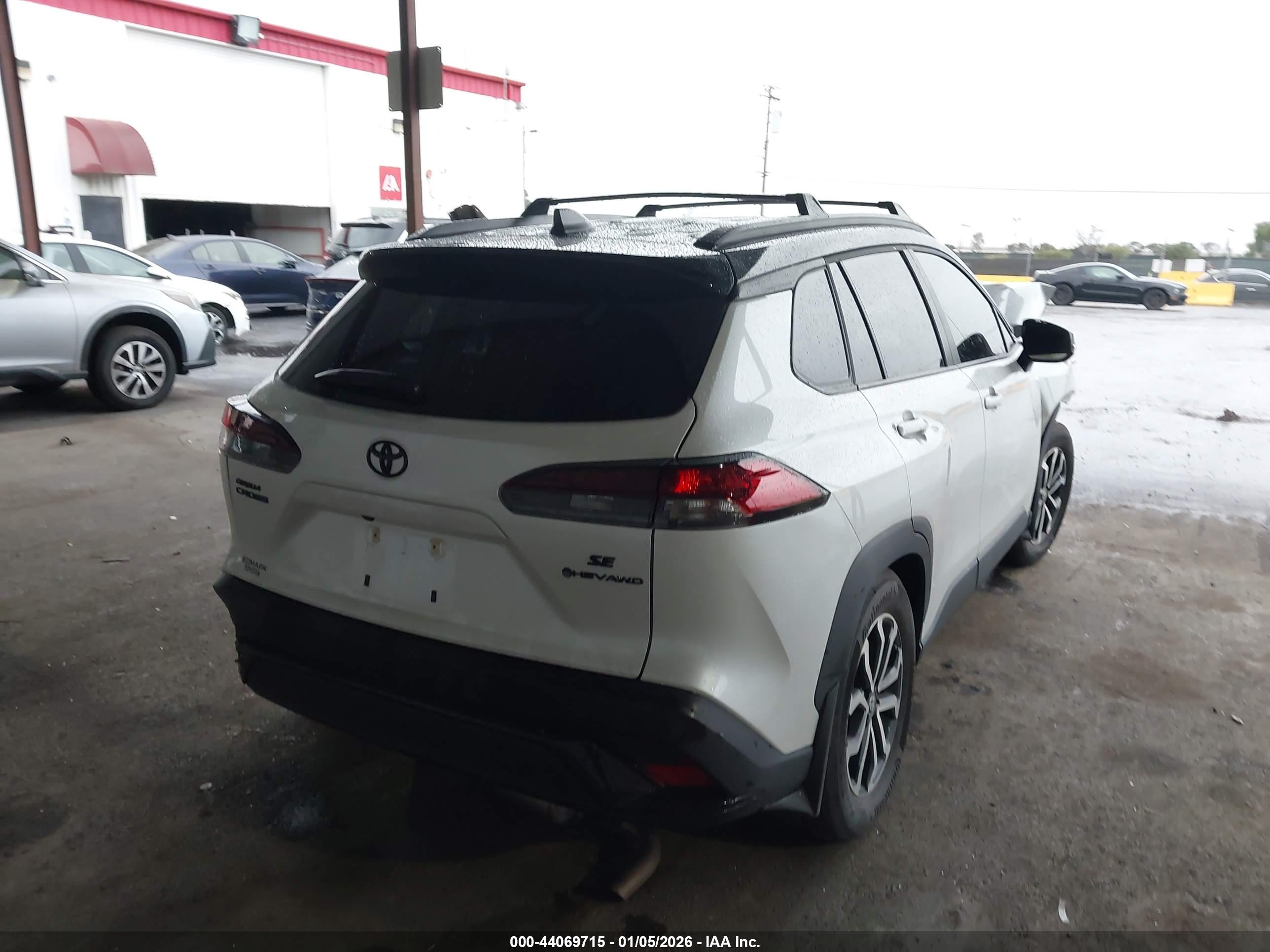 TOYOTA COROLLA image 4
