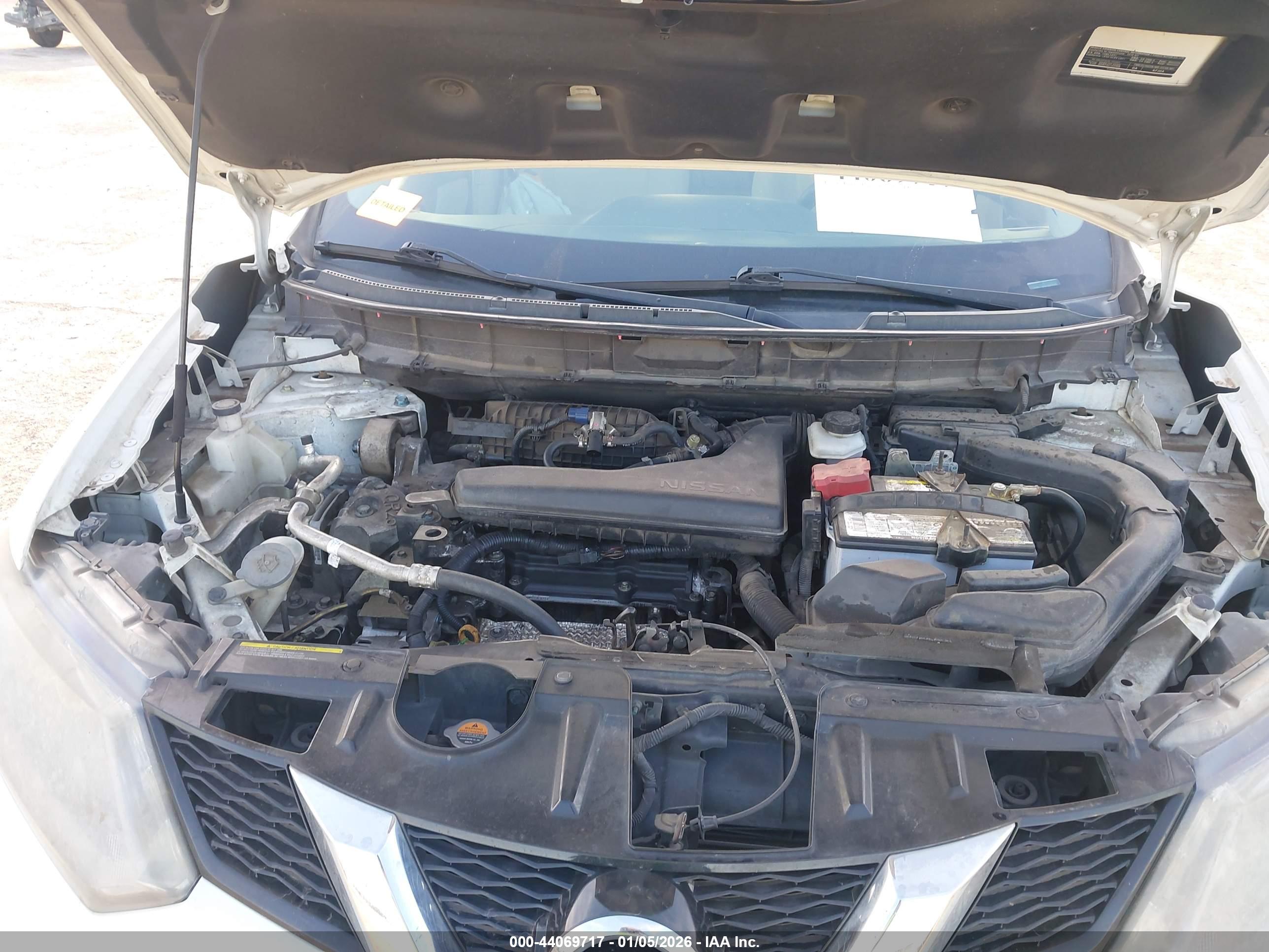 NISSAN ROGUE image 10