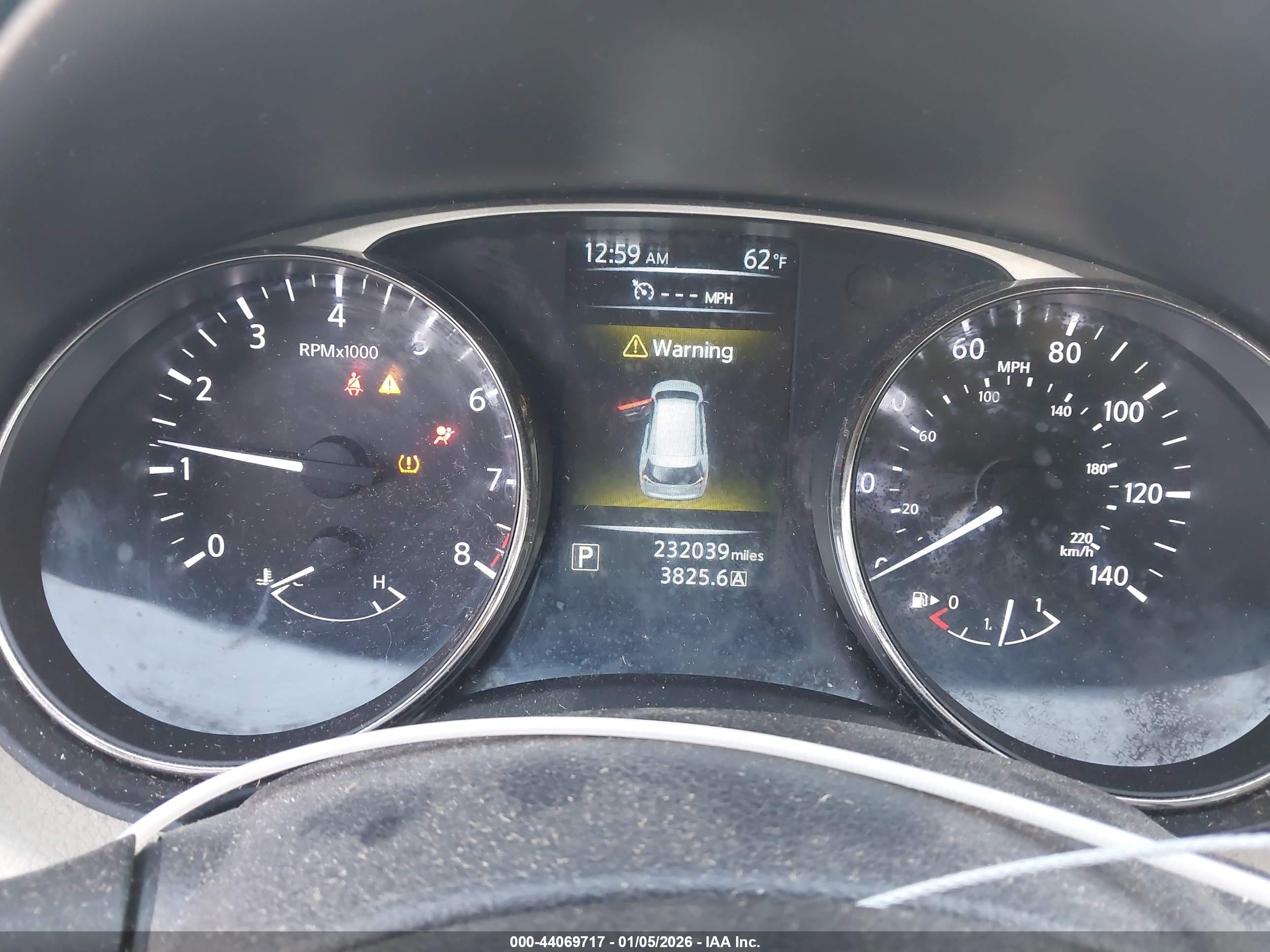 NISSAN ROGUE image 7