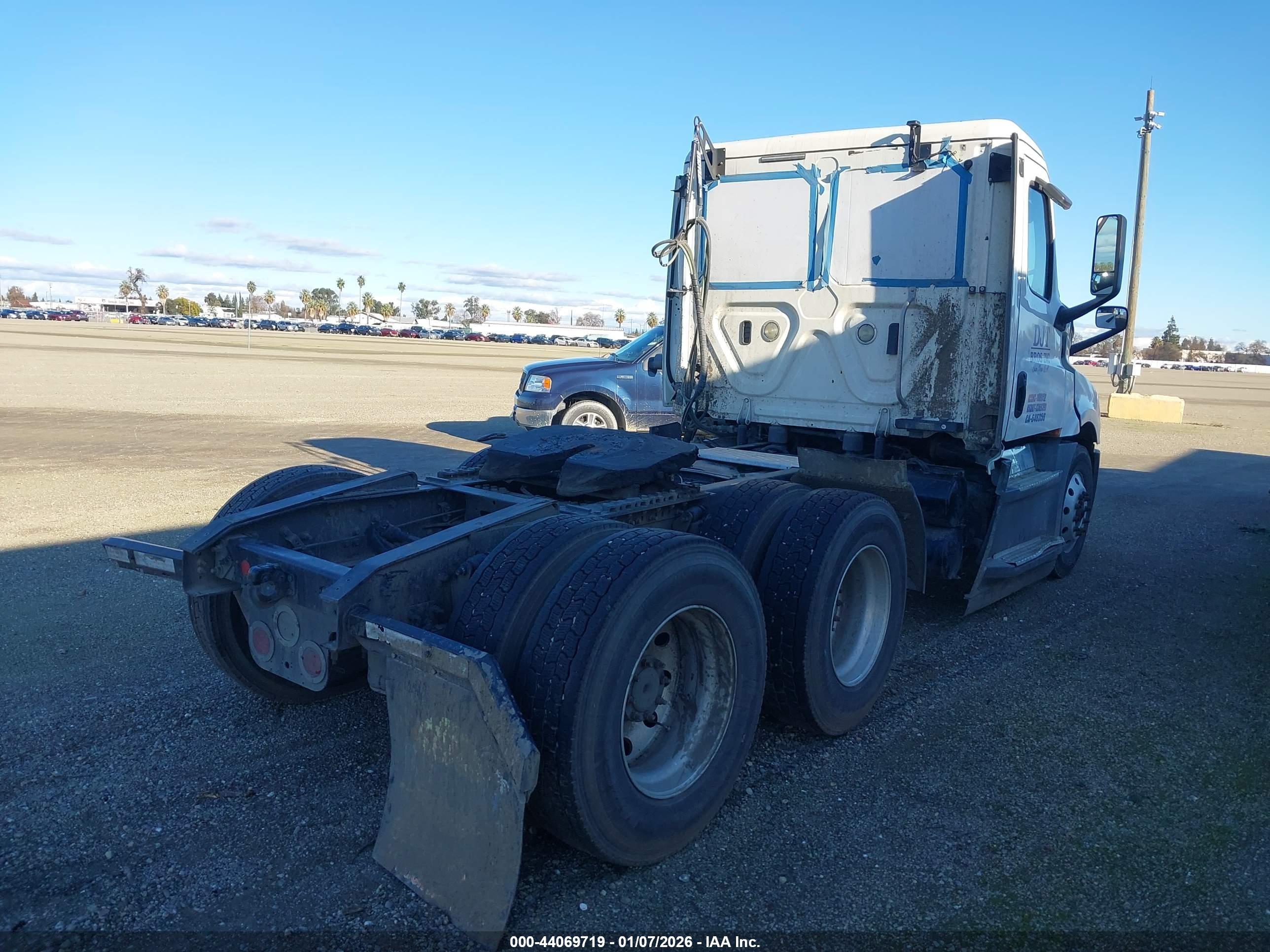 FREIGHTLINER NEW image 4